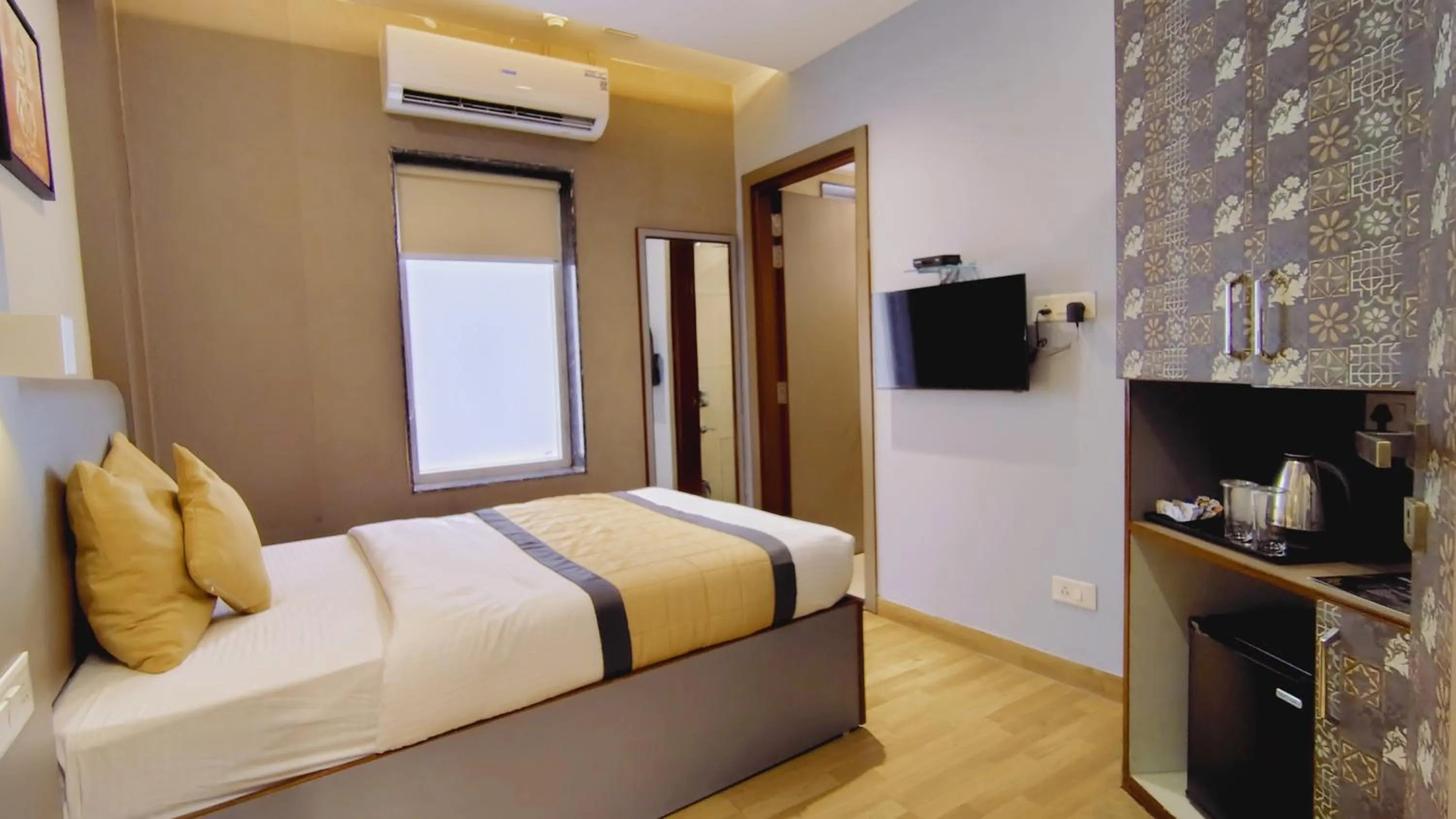 Bedroom, Bed in Western Blu