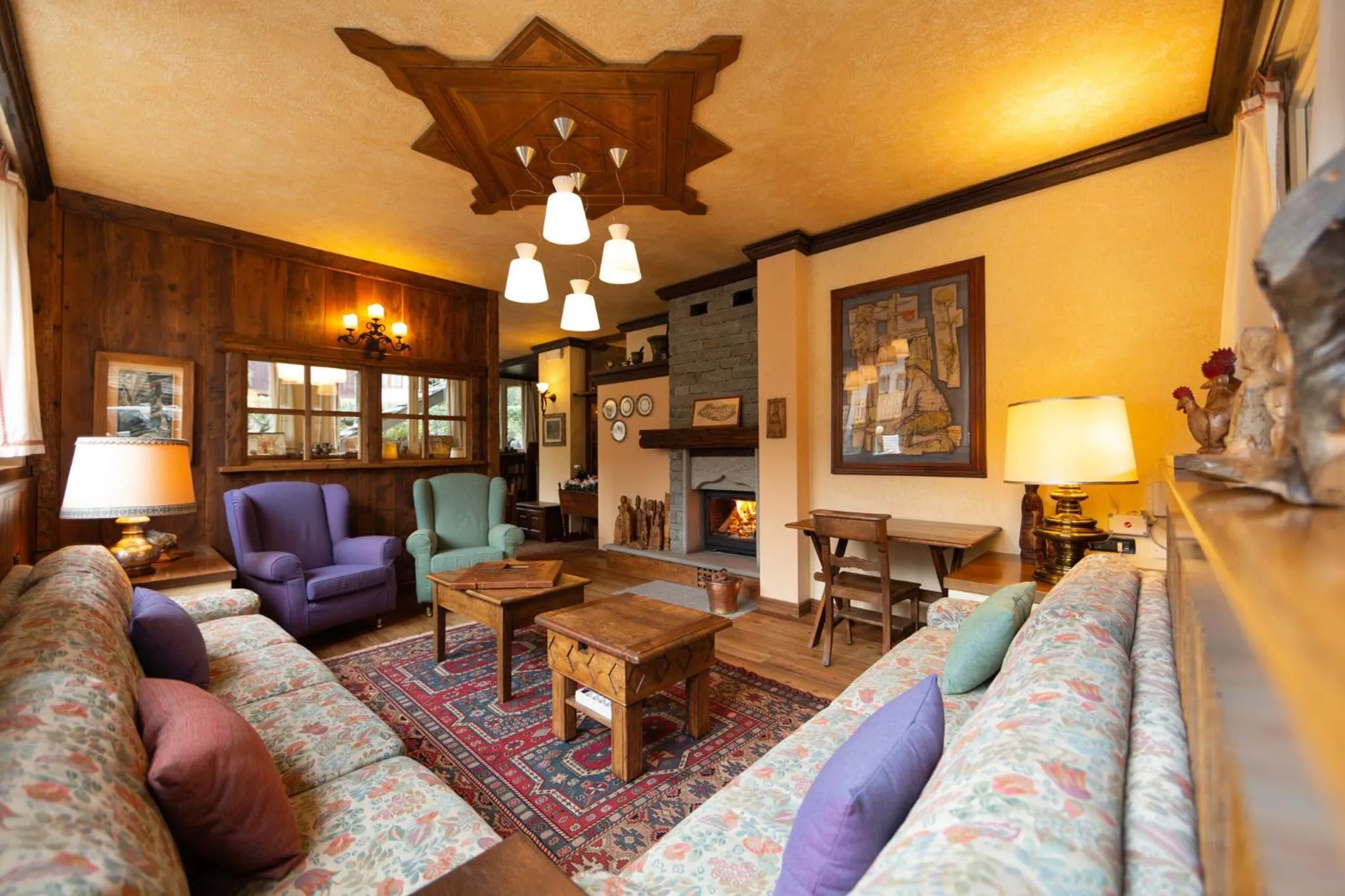 Lounge or bar in HOTEL BOUTON D'OR Courmayeur