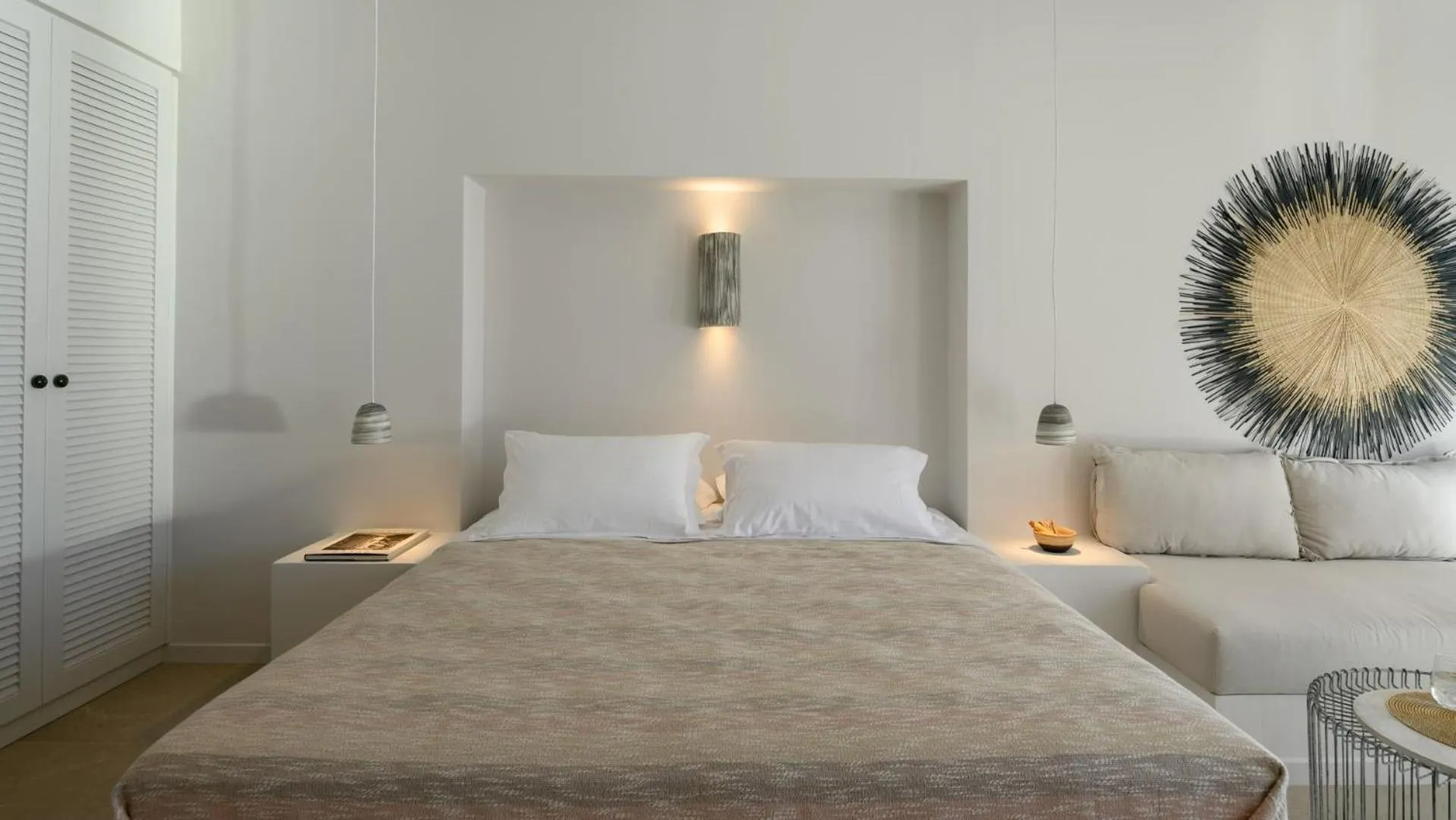 Bed in Lithi Luxury Retreat