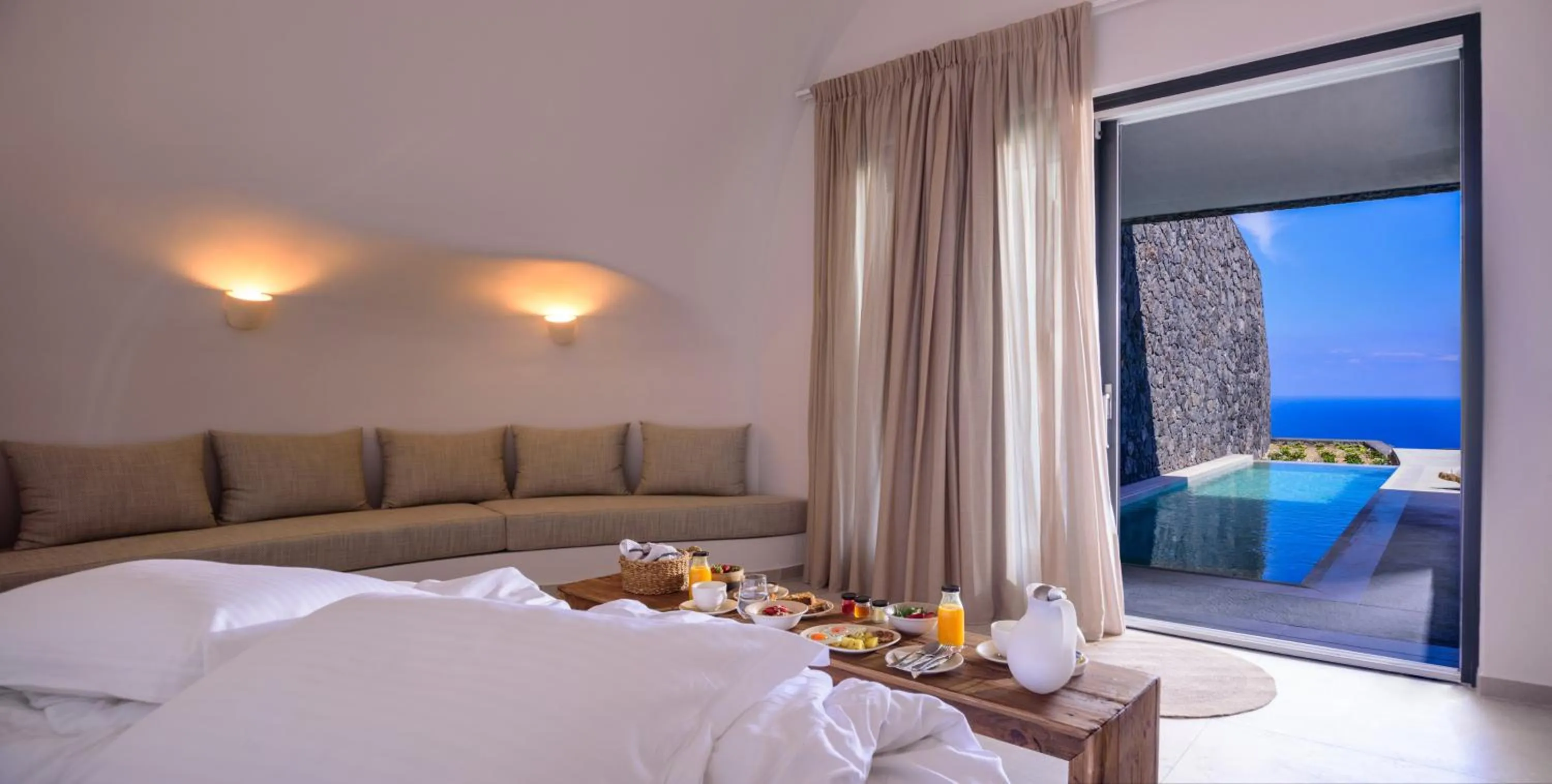 Bedroom, Bed in Lithi Luxury Retreat