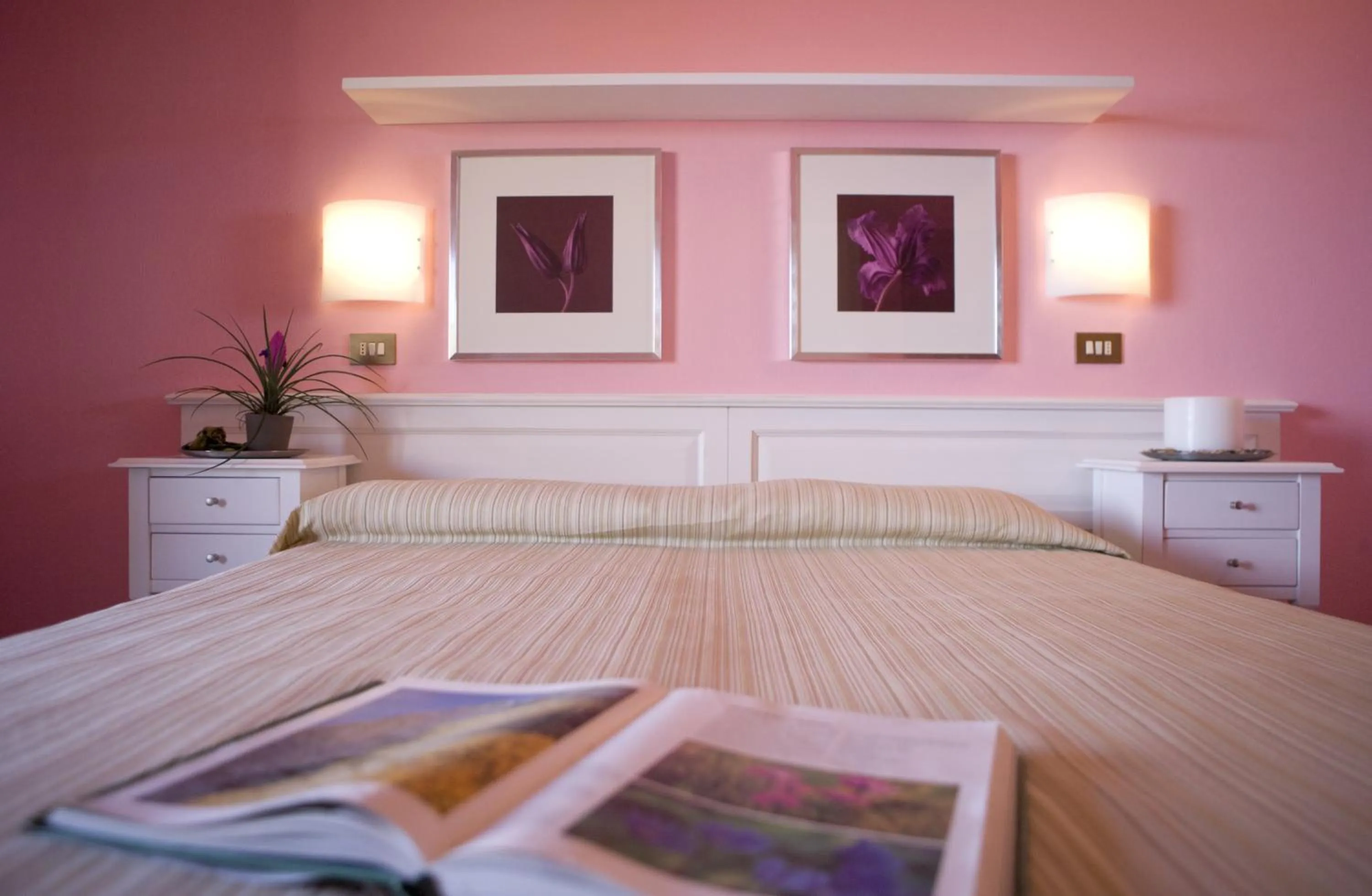 Bed in Hotel Barsalini