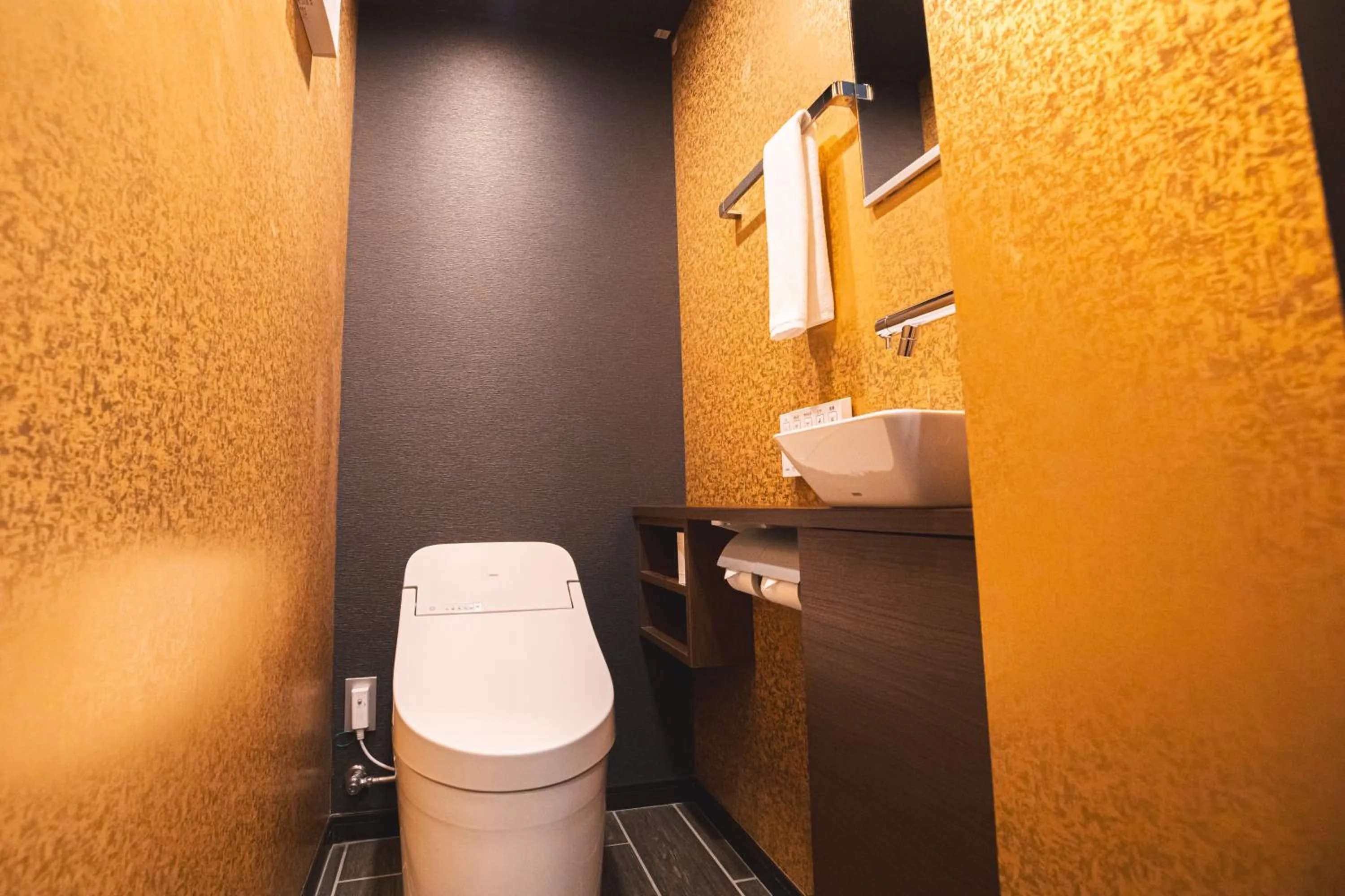 Toilet in GOLD STAY Nagoya Osu