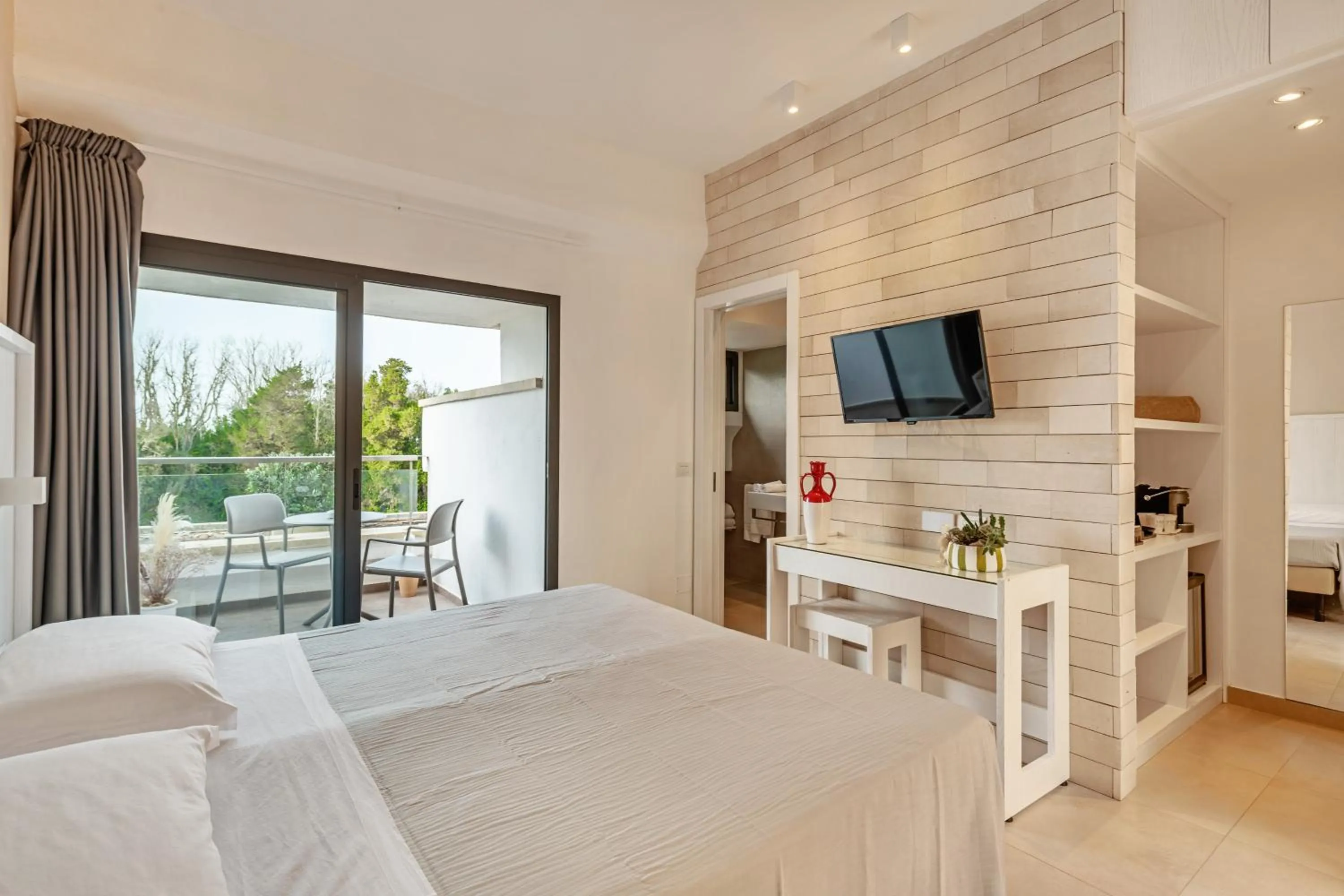 Bed in VOI Alimini Resort