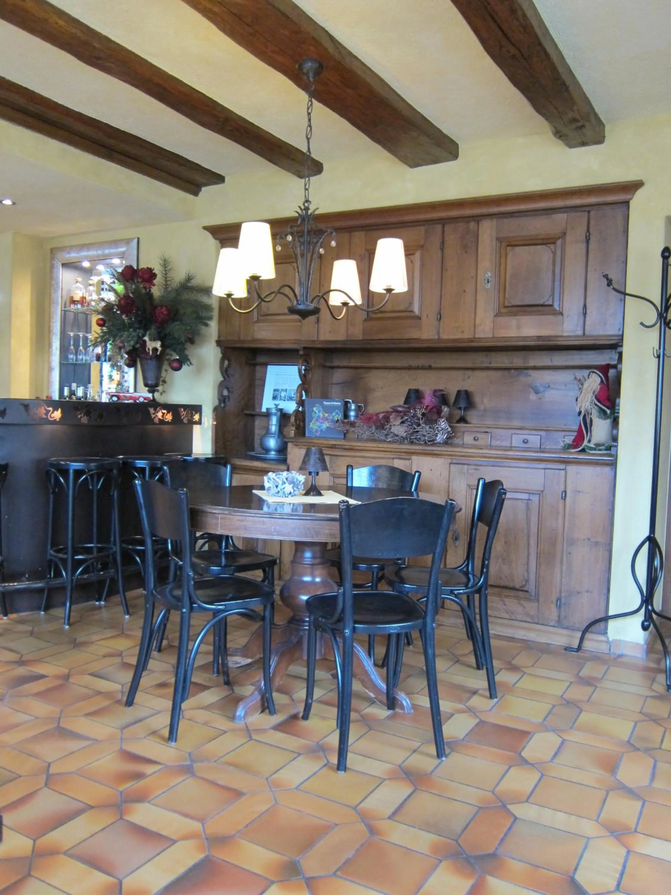 Restaurant/places to eat in Landhotel Hirschen