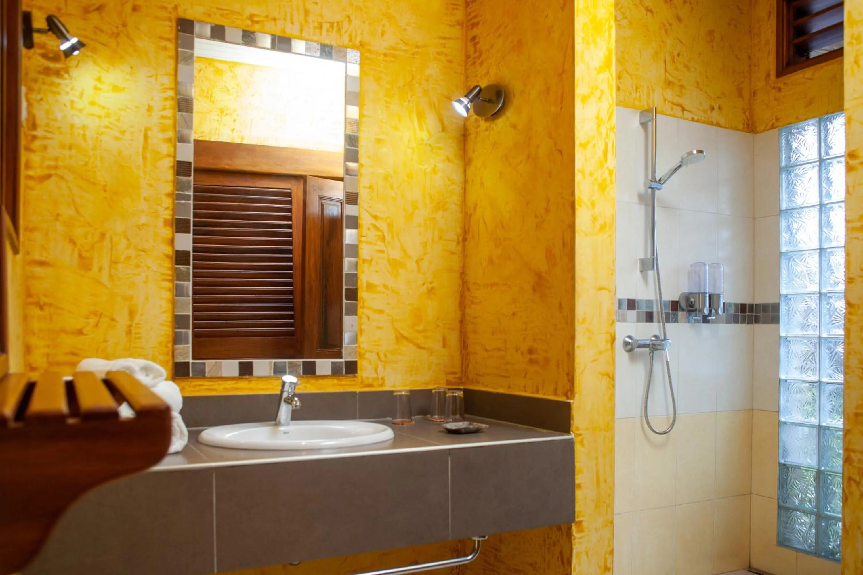 Bathroom in Vanila Hotel & Spa