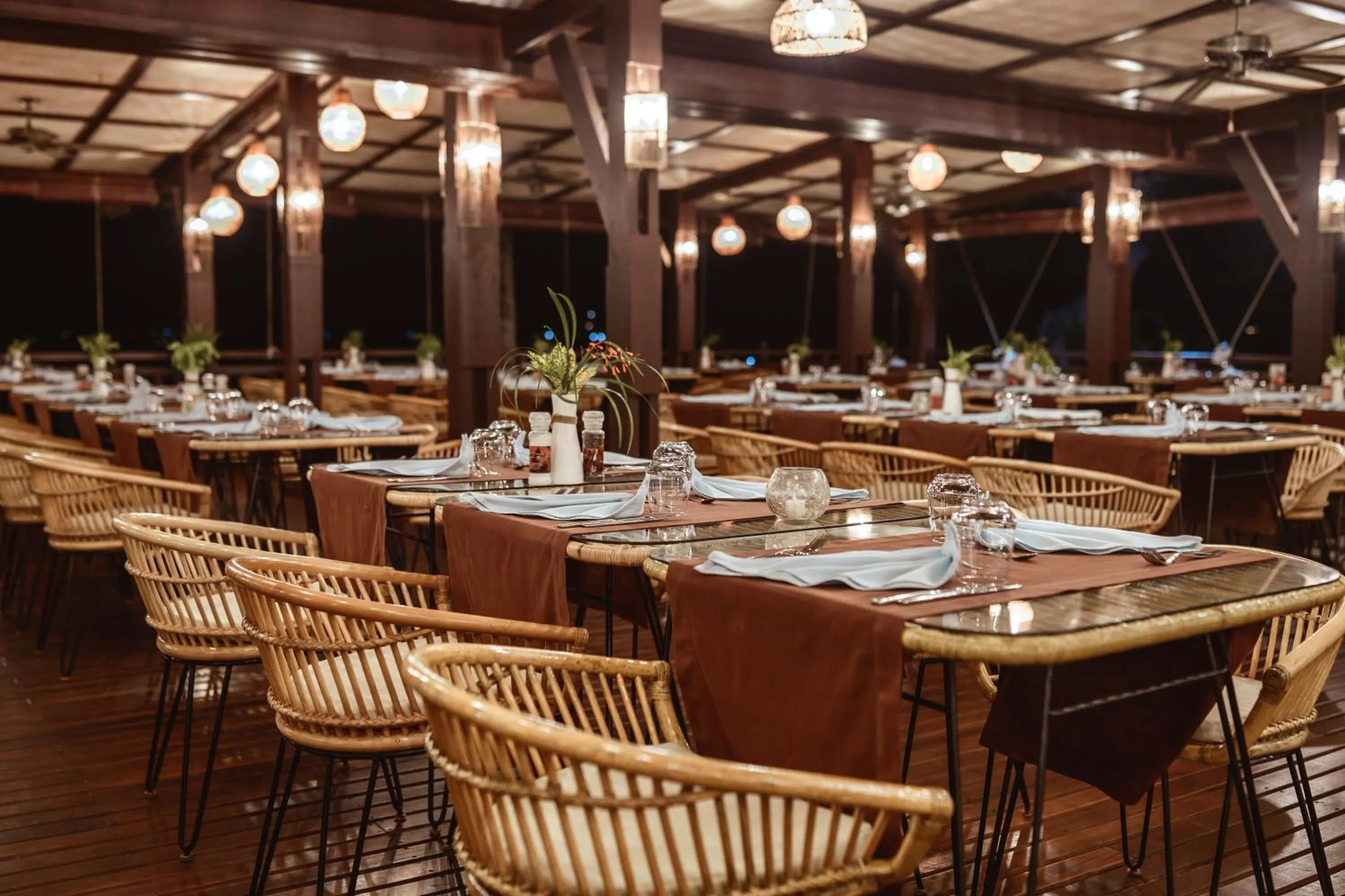 Restaurant/places to eat in Vanila Hotel & Spa