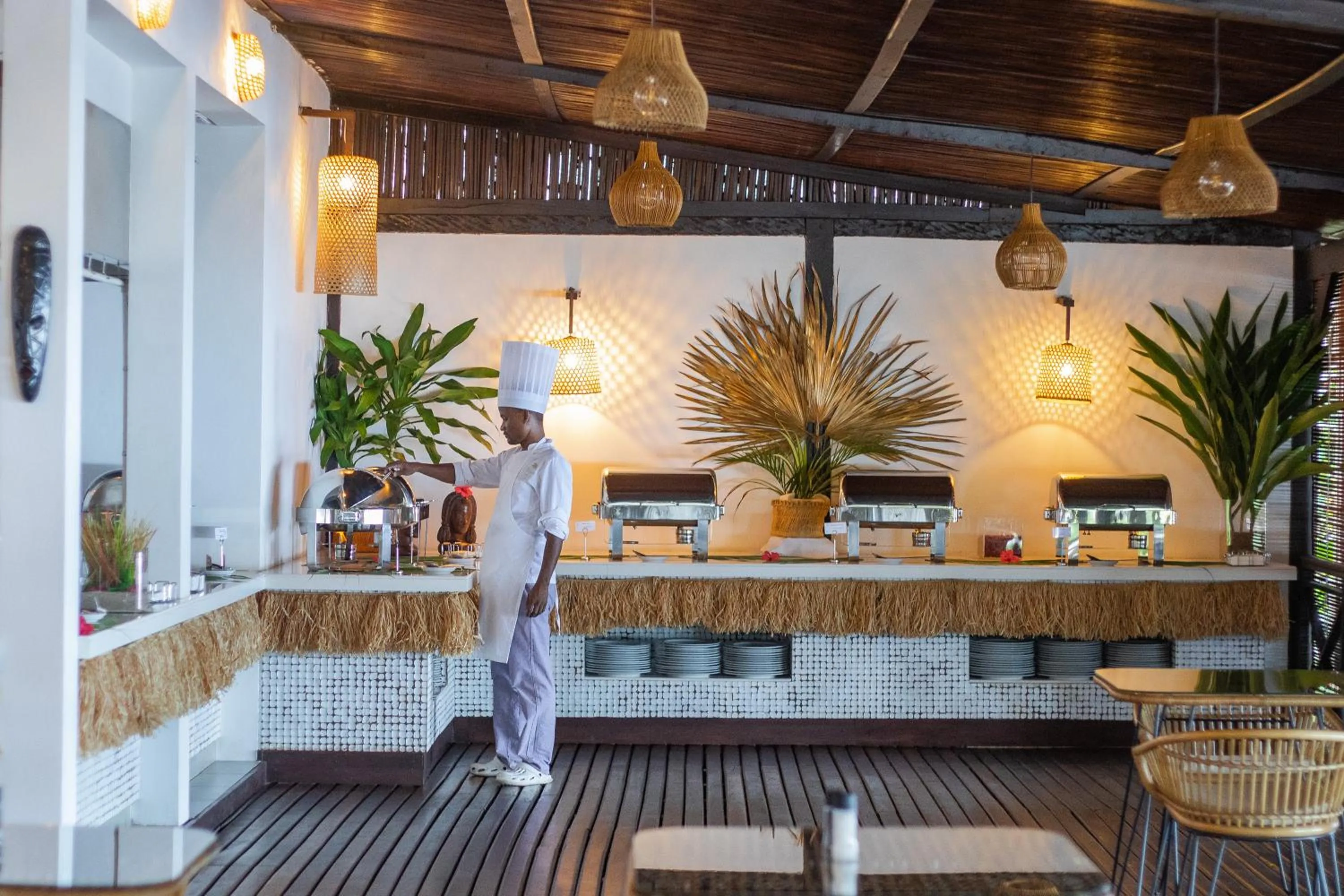 Restaurant/places to eat in Vanila Hotel & Spa