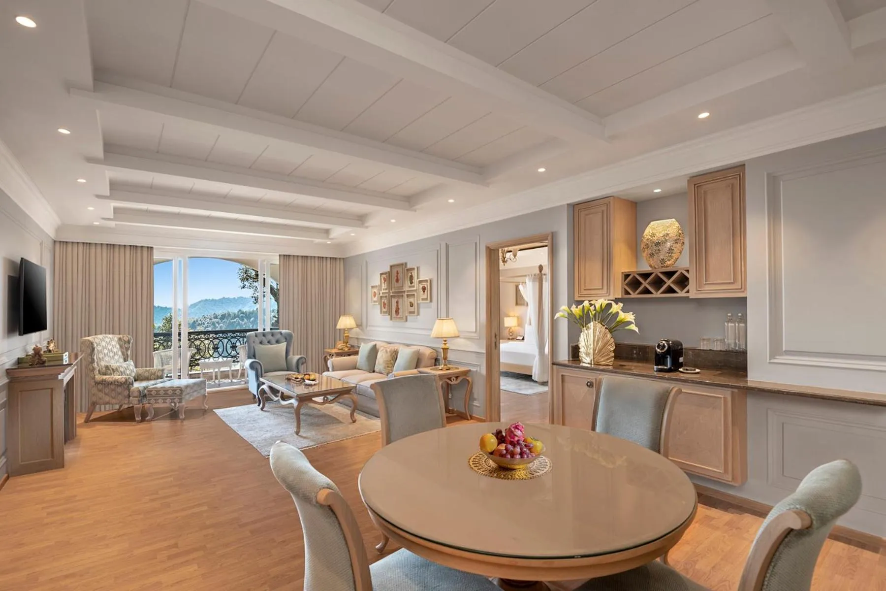 Living room in Welcomhotel by ITC Hotels, Tavleen, Chail