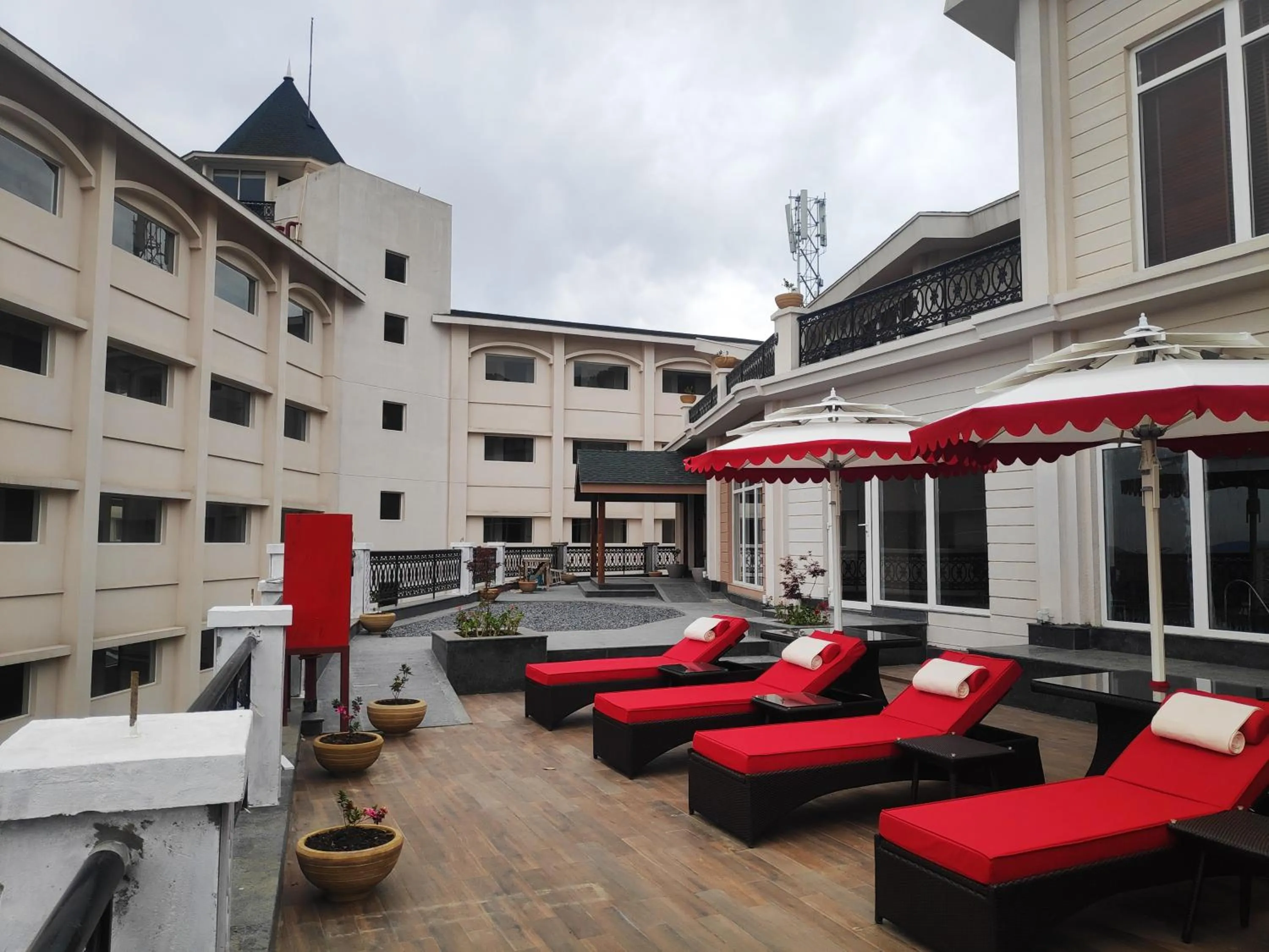 Swimming pool in Welcomhotel by ITC Hotels, Tavleen, Chail