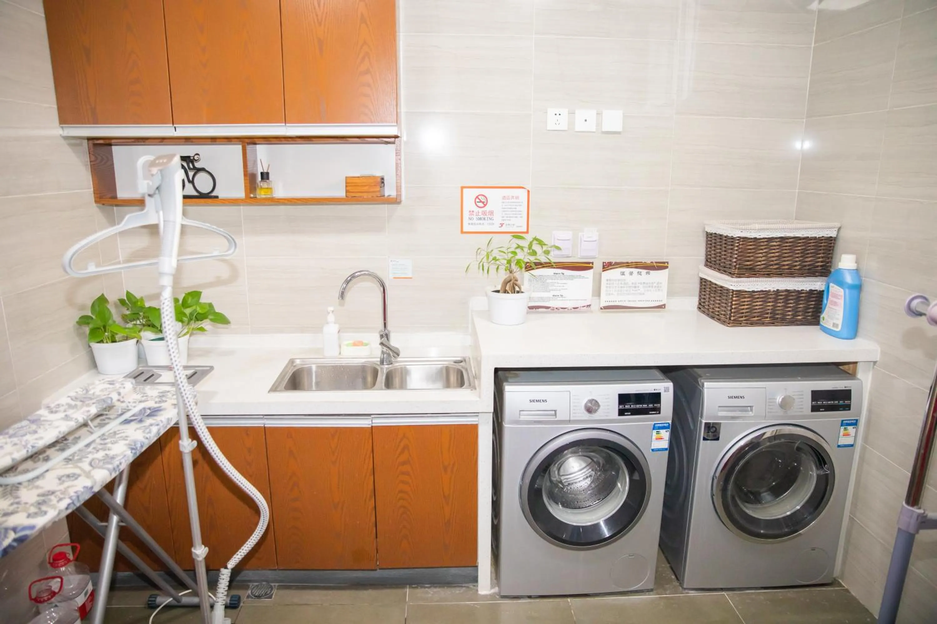 Jintai Home (Beijing North Railway Station Jiaotong University Branch)