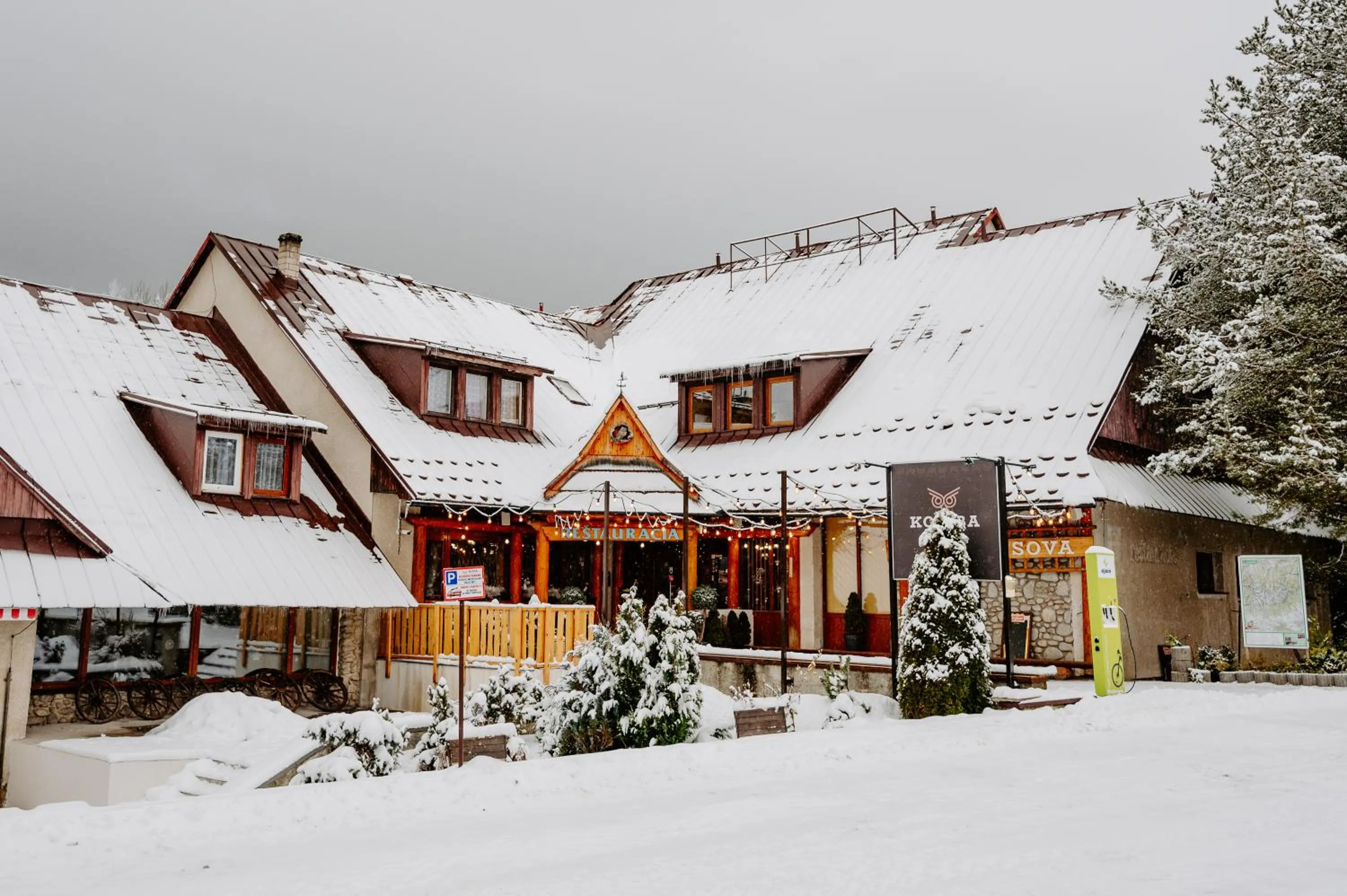 Property building in SOVA Hotel&Restaurant