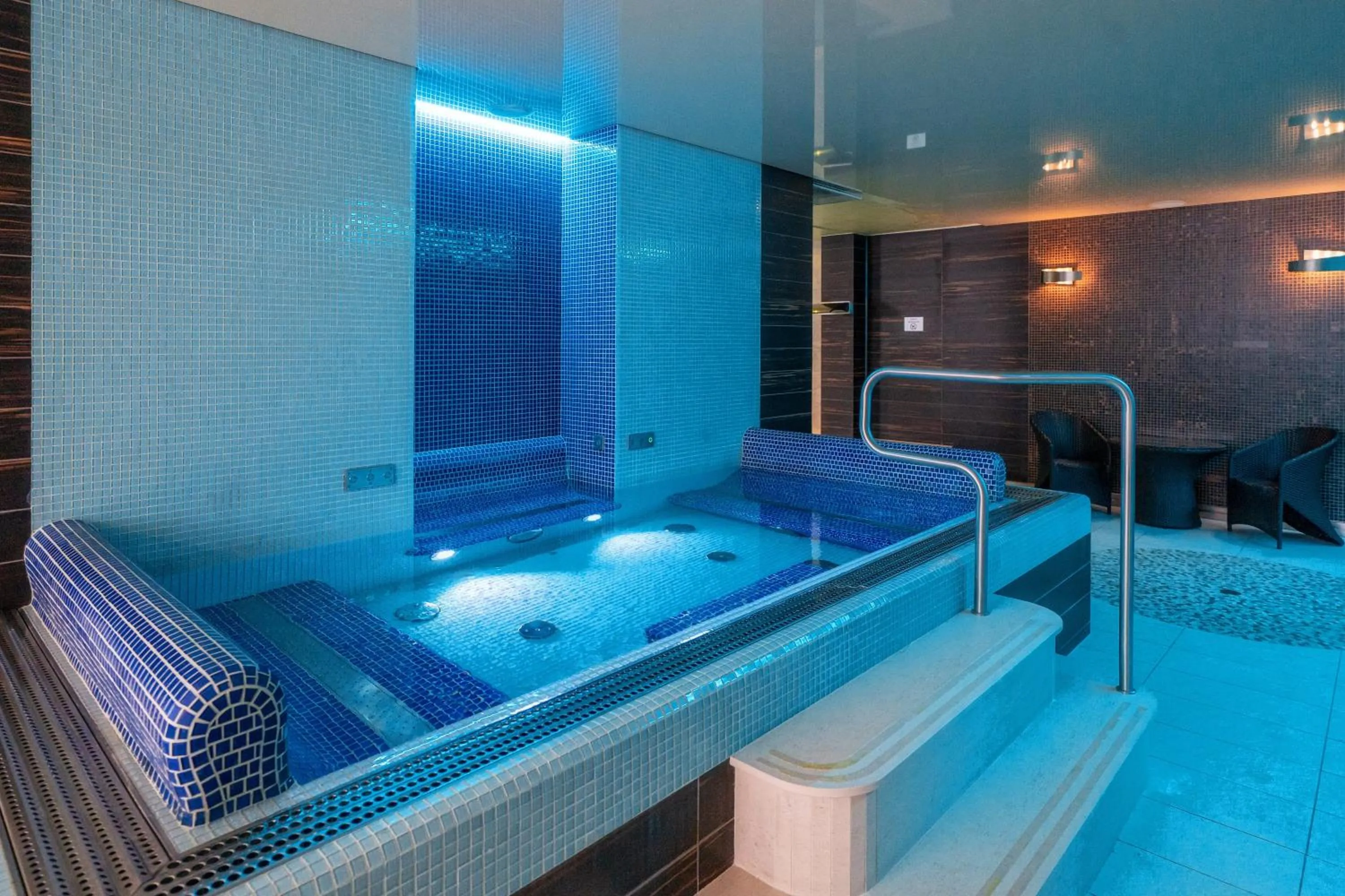Hot Tub in Hotel & SPA Czarny Groń