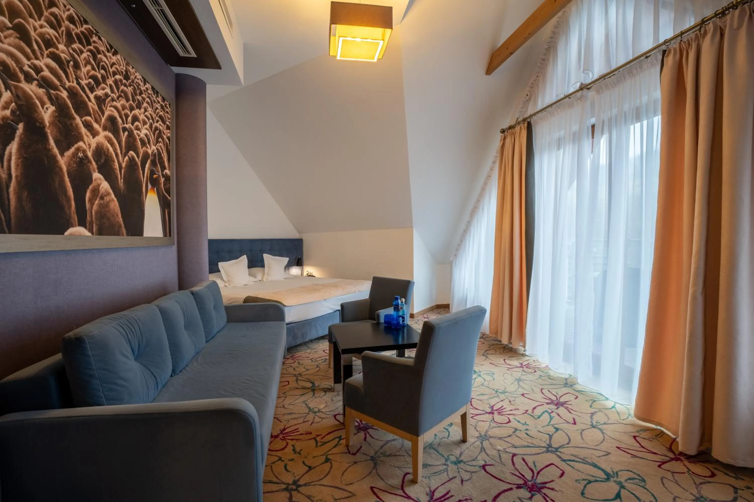 Photo of the whole room, Bed in Hotel & SPA Czarny Groń