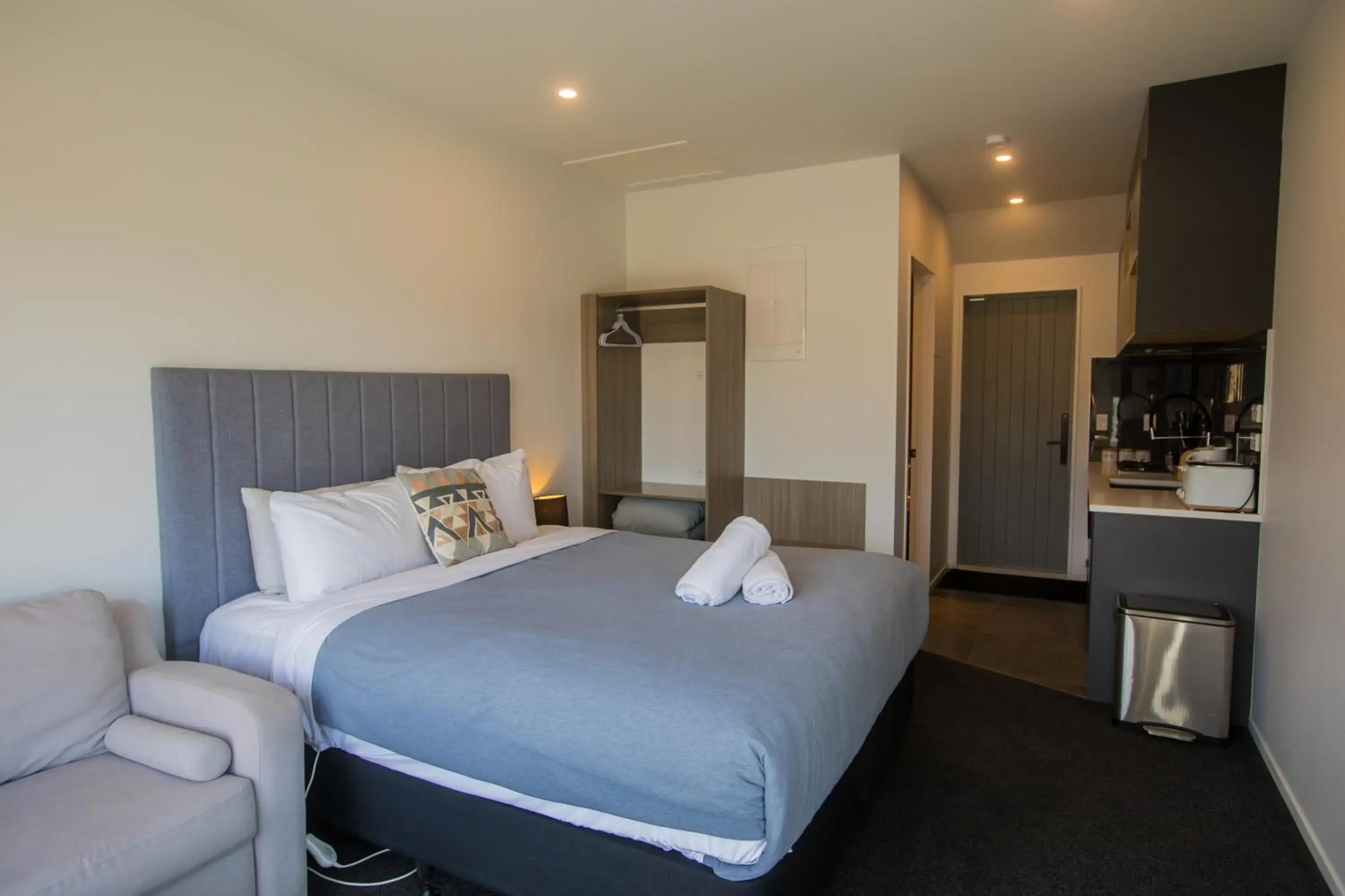 Bed in Skyrim Lodge Bed in Skyrim Lodge