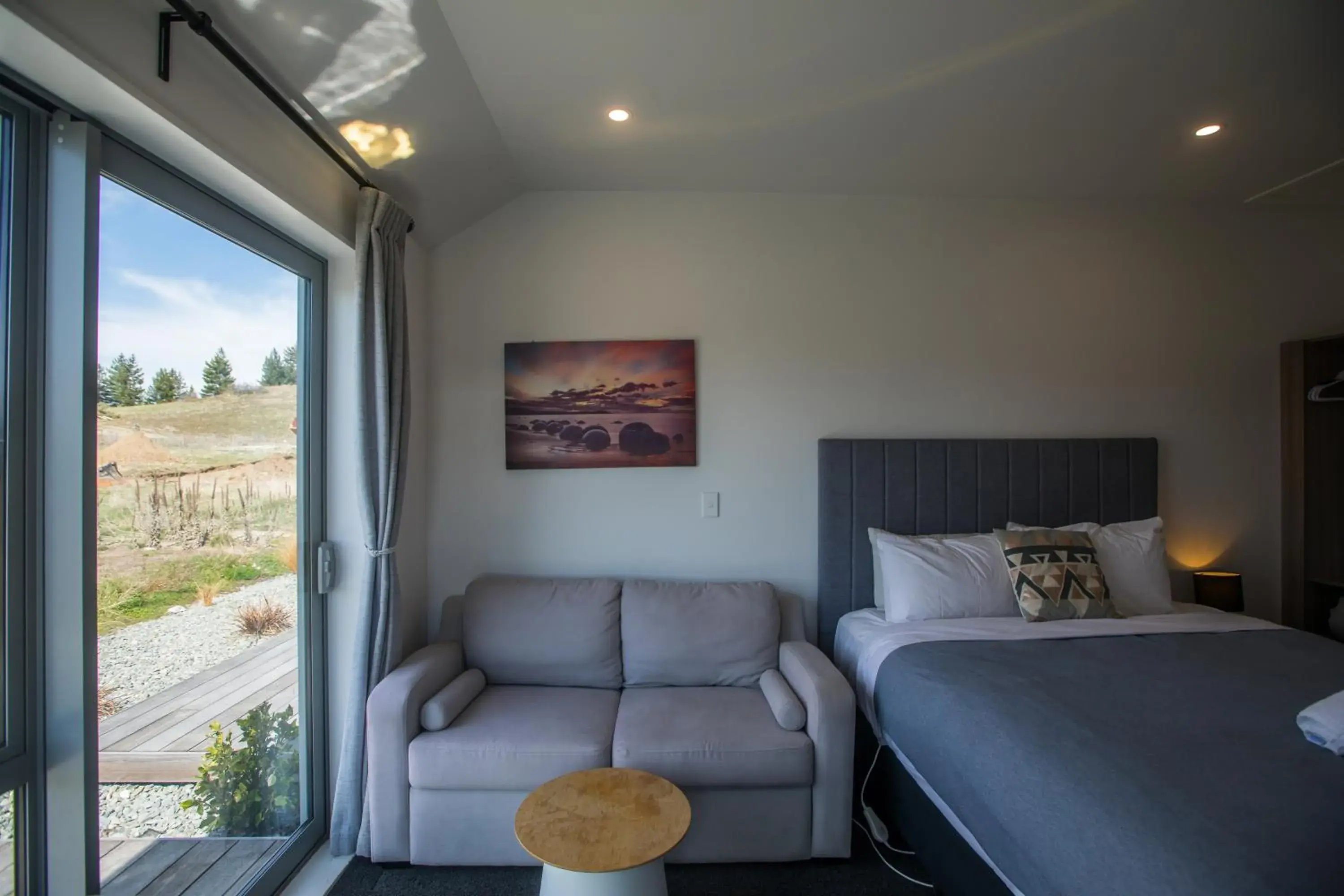 Bed in Skyrim Lodge Bed in Skyrim Lodge