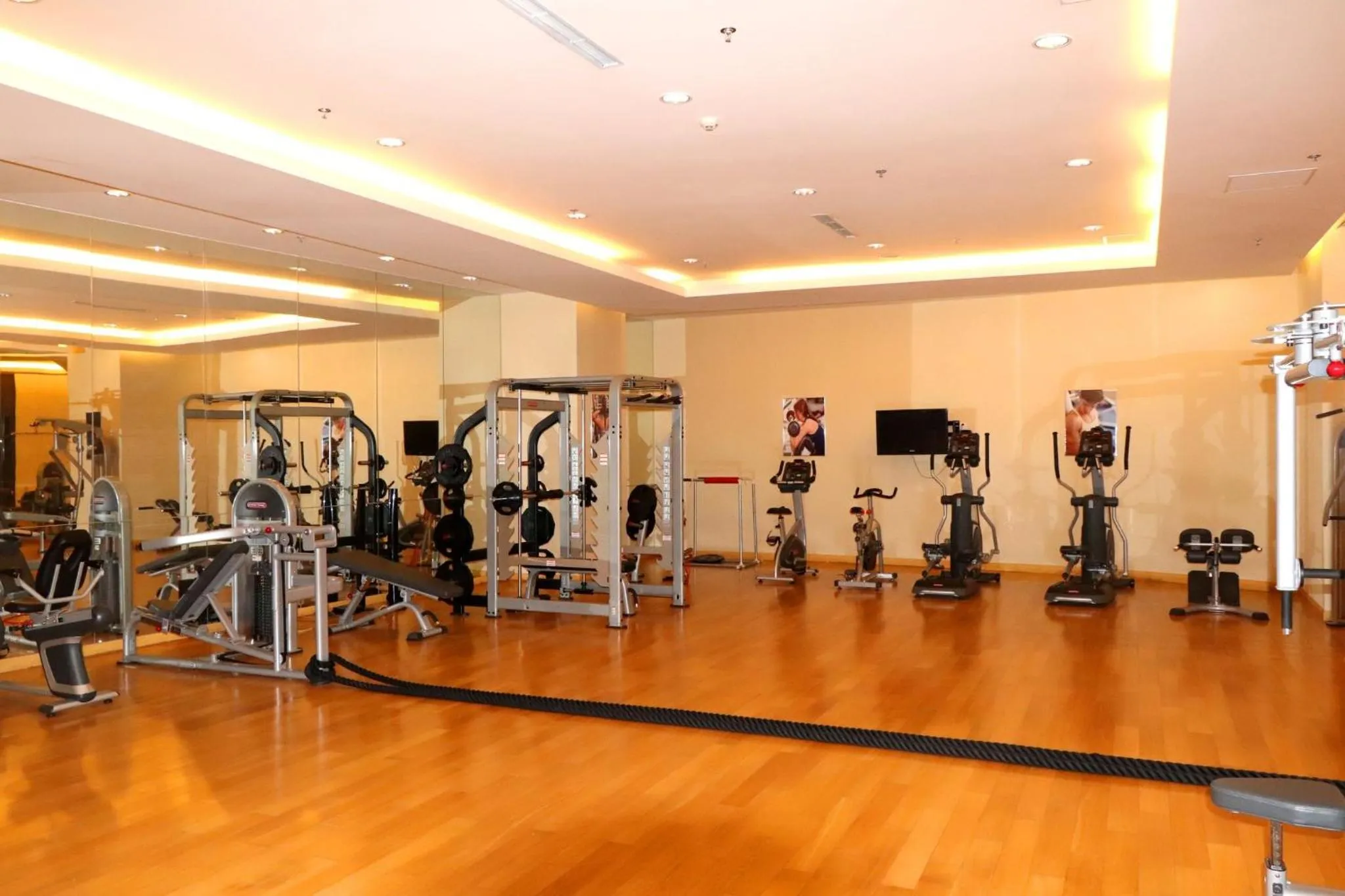Fitness centre/facilities in Holiday Inn Panjin Aqua City by IHG