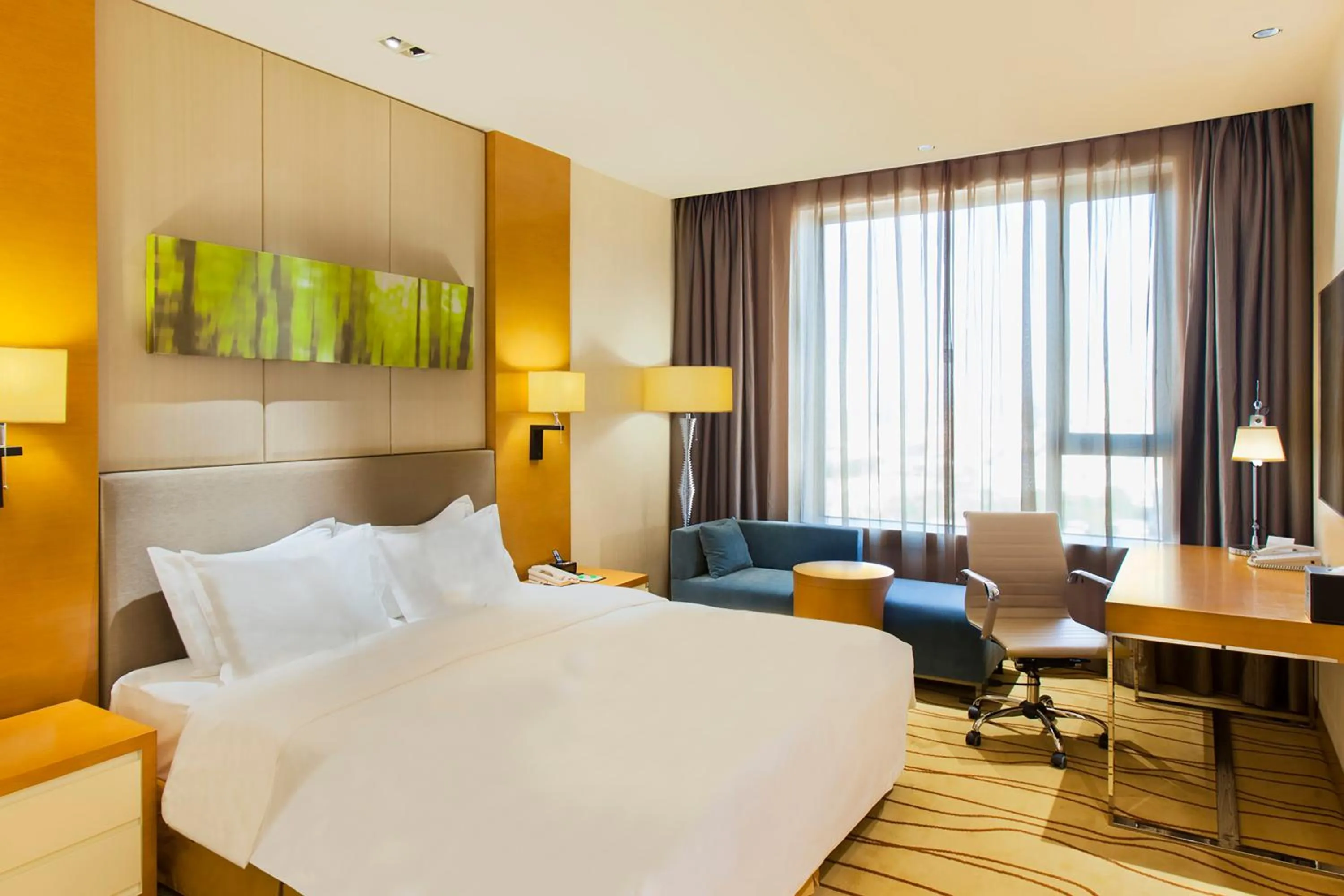 Premium King Room in Holiday Inn Panjin Aqua City by IHG