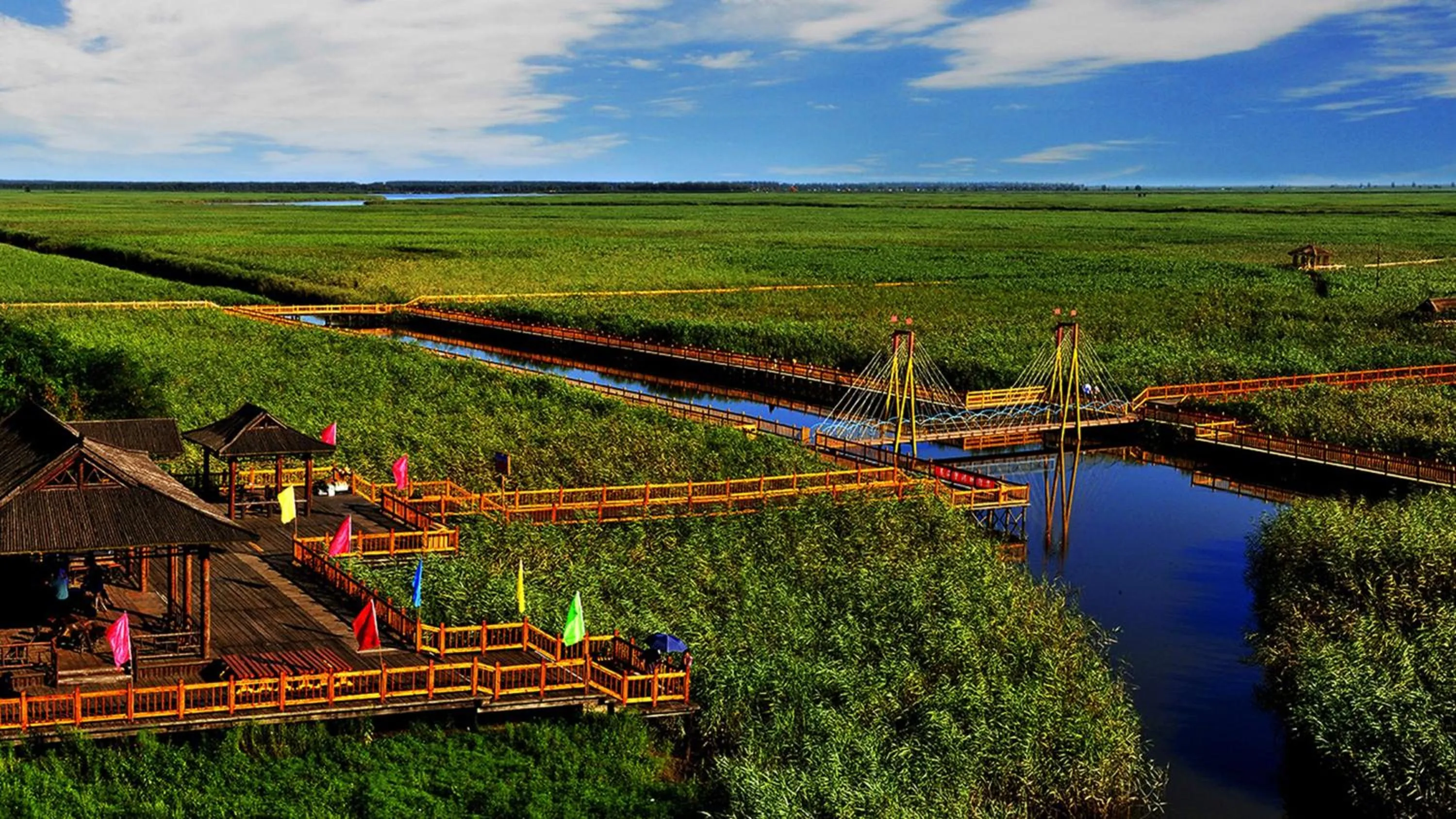 Property building in Holiday Inn Panjin Aqua City by IHG