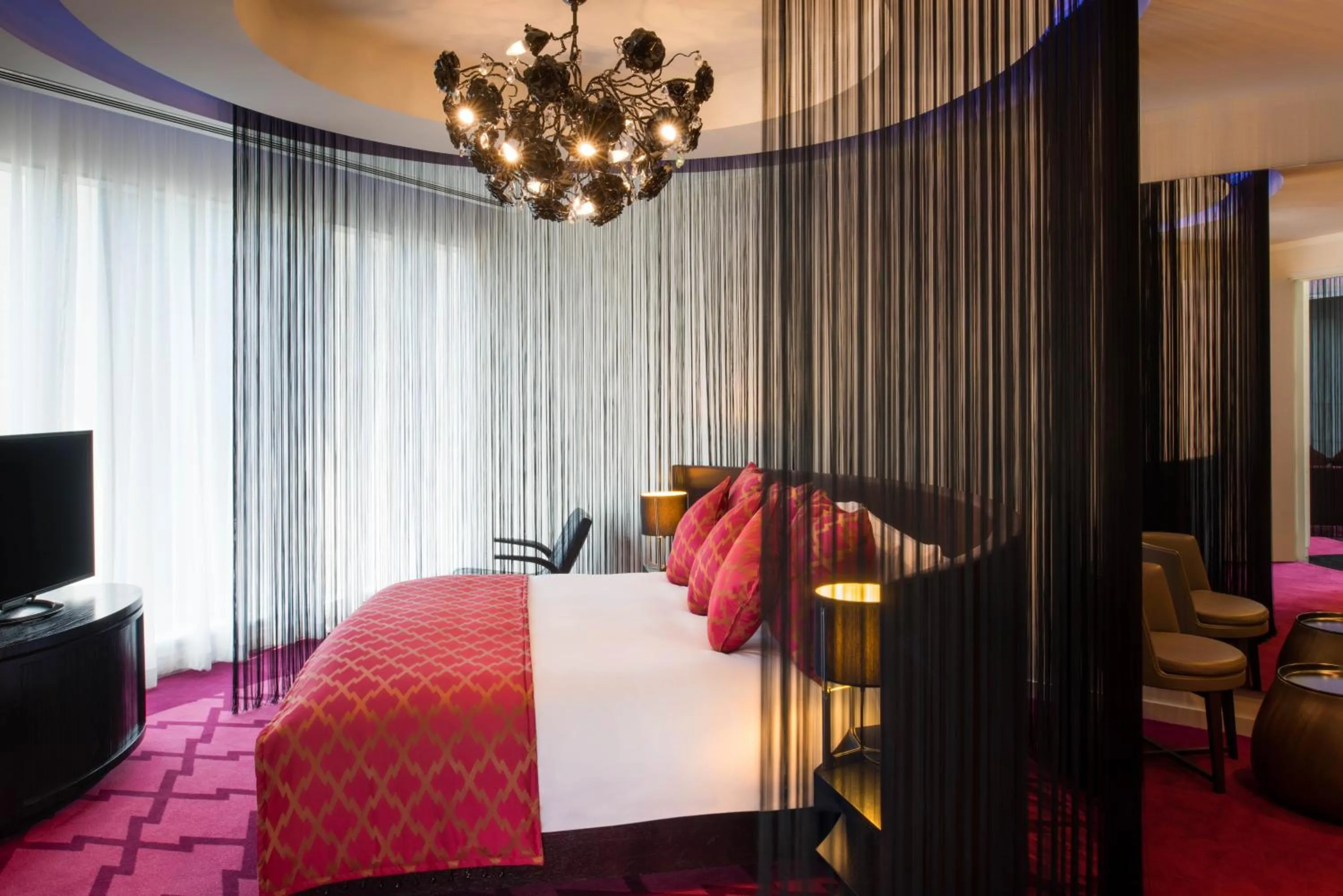 Bedroom, Bed in W Doha