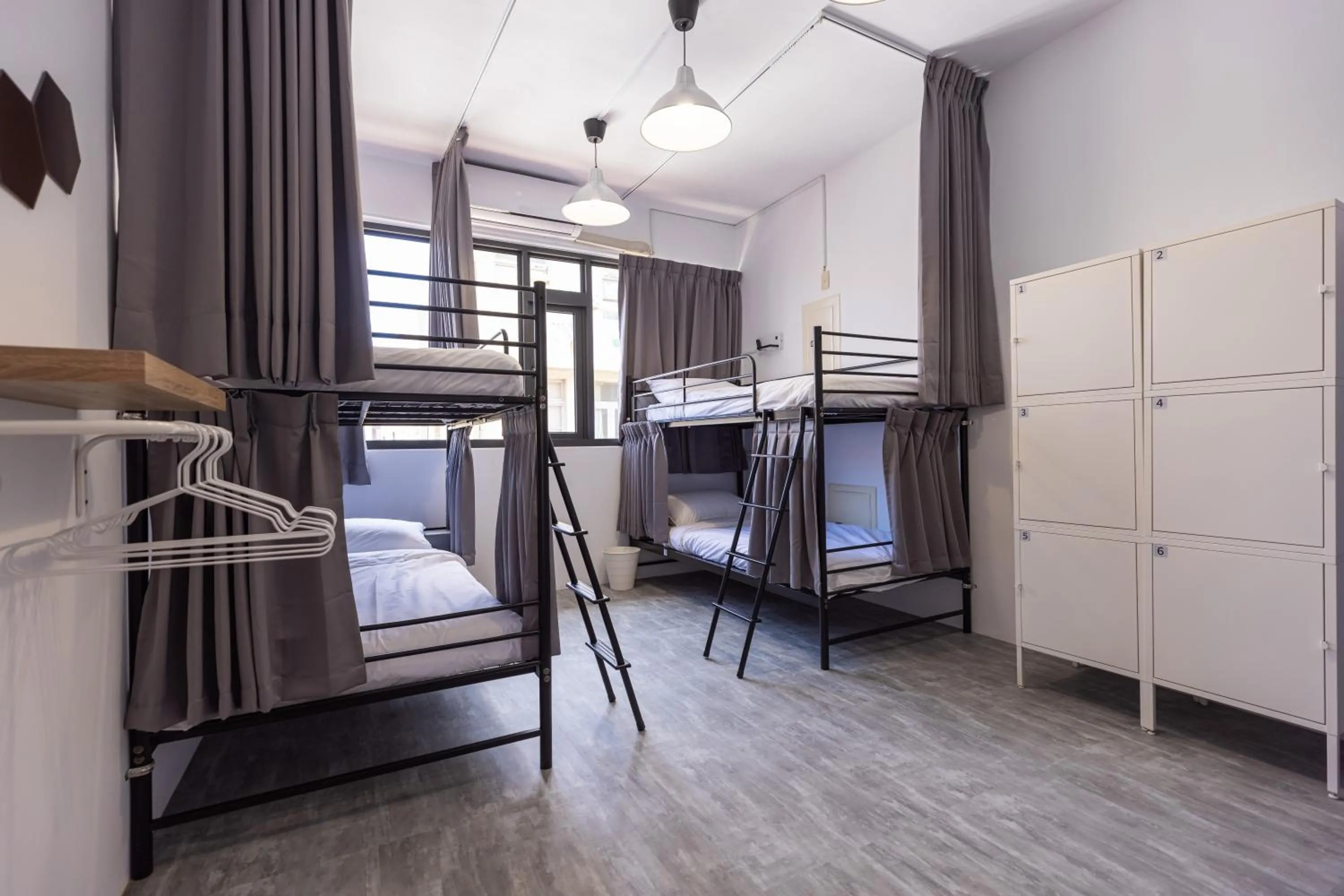 bunk bed, Bed in Nice Hostel