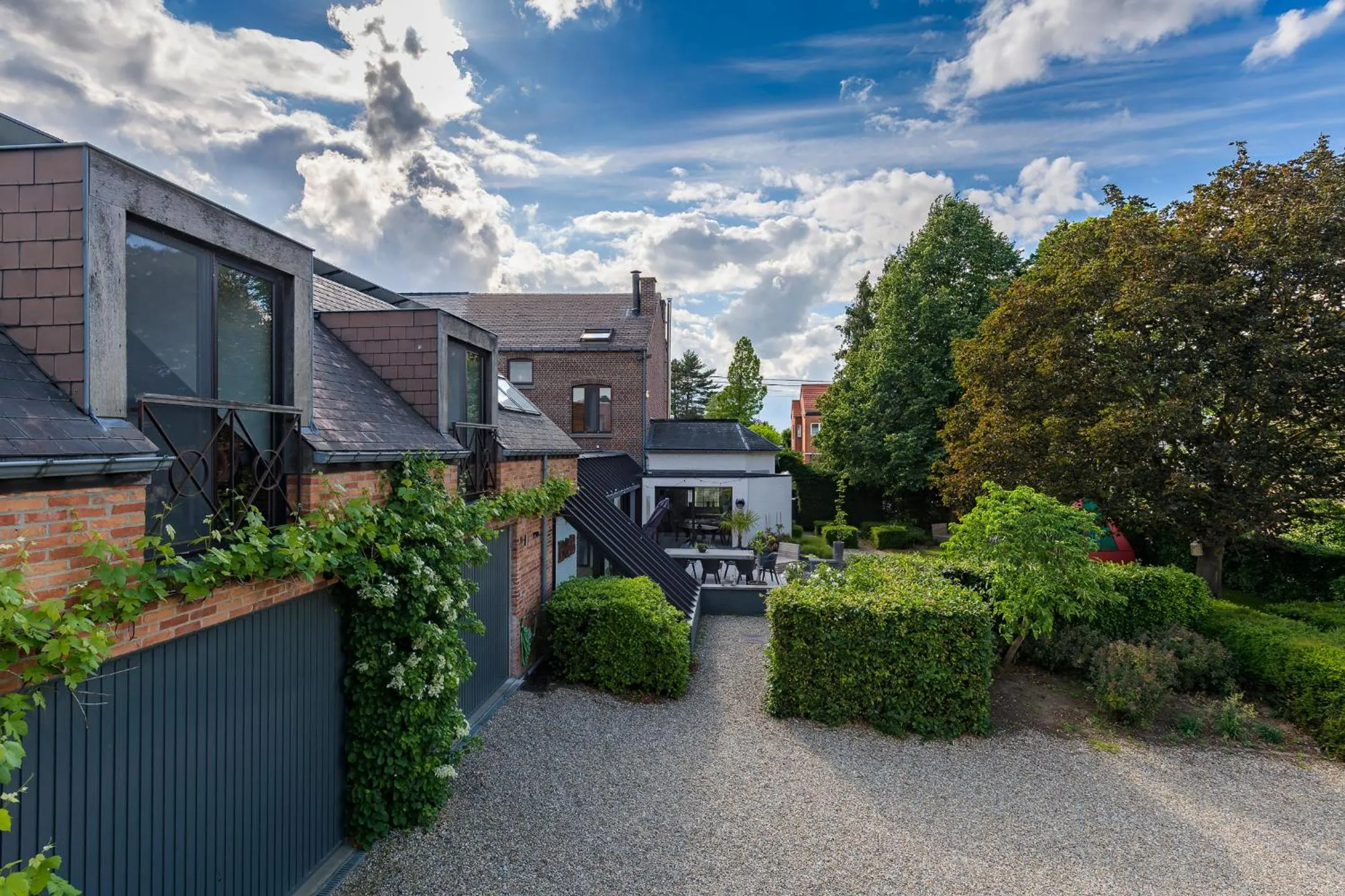 Property building in Rue Haute by M&M 4 sterren bed en breakfast vlakbij Maastricht