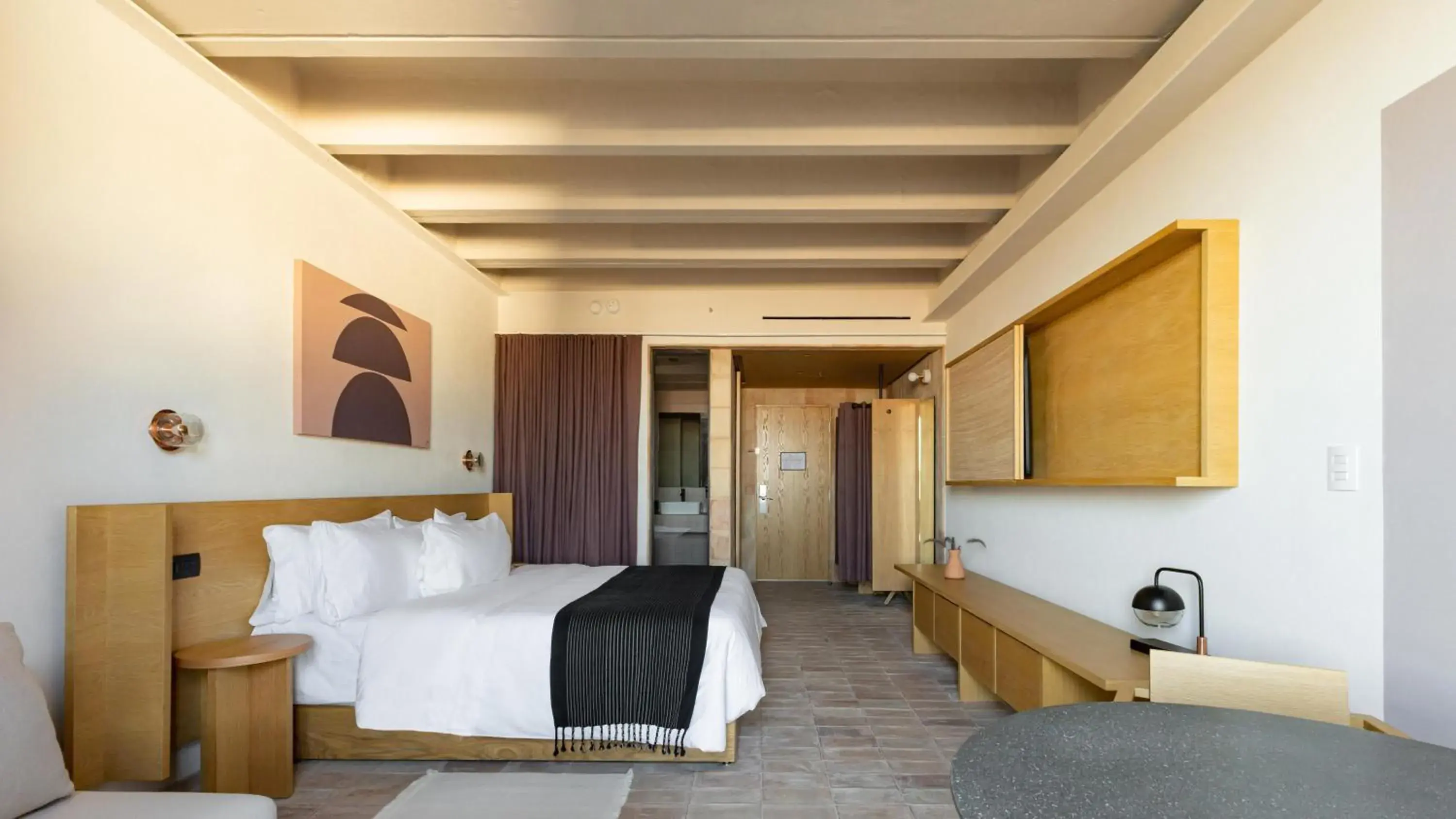 Bed in Albor San Miguel de Allende, Tapestry Collection by Hilton Bed in Albor San Miguel de Allende, Tapestry Collection by Hilton