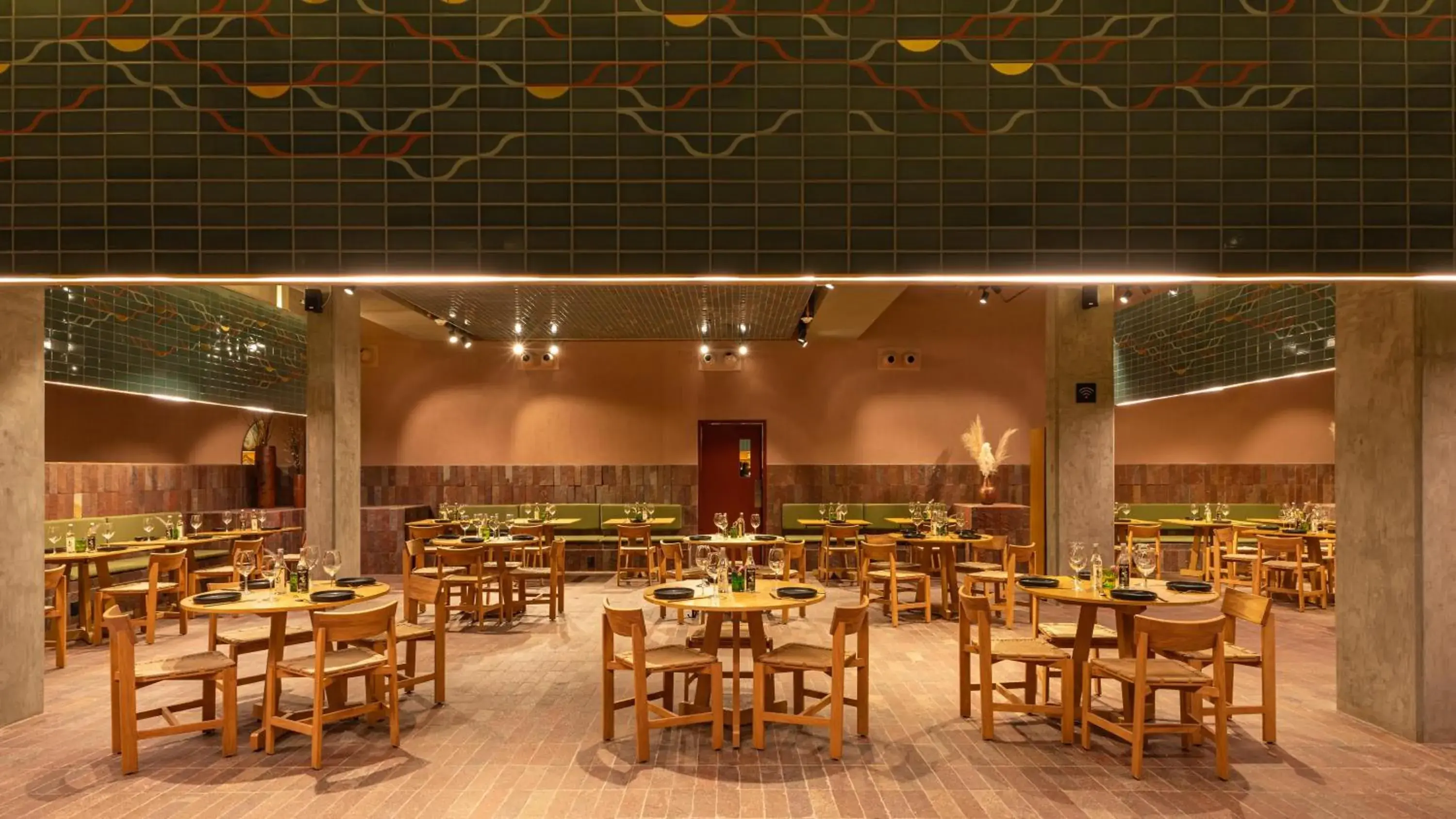 Restaurant/places to eat in Albor San Miguel de Allende, Tapestry Collection by Hilton Restaurant/places to eat in Albor San Miguel de Allende, Tapestry Collection by Hilton