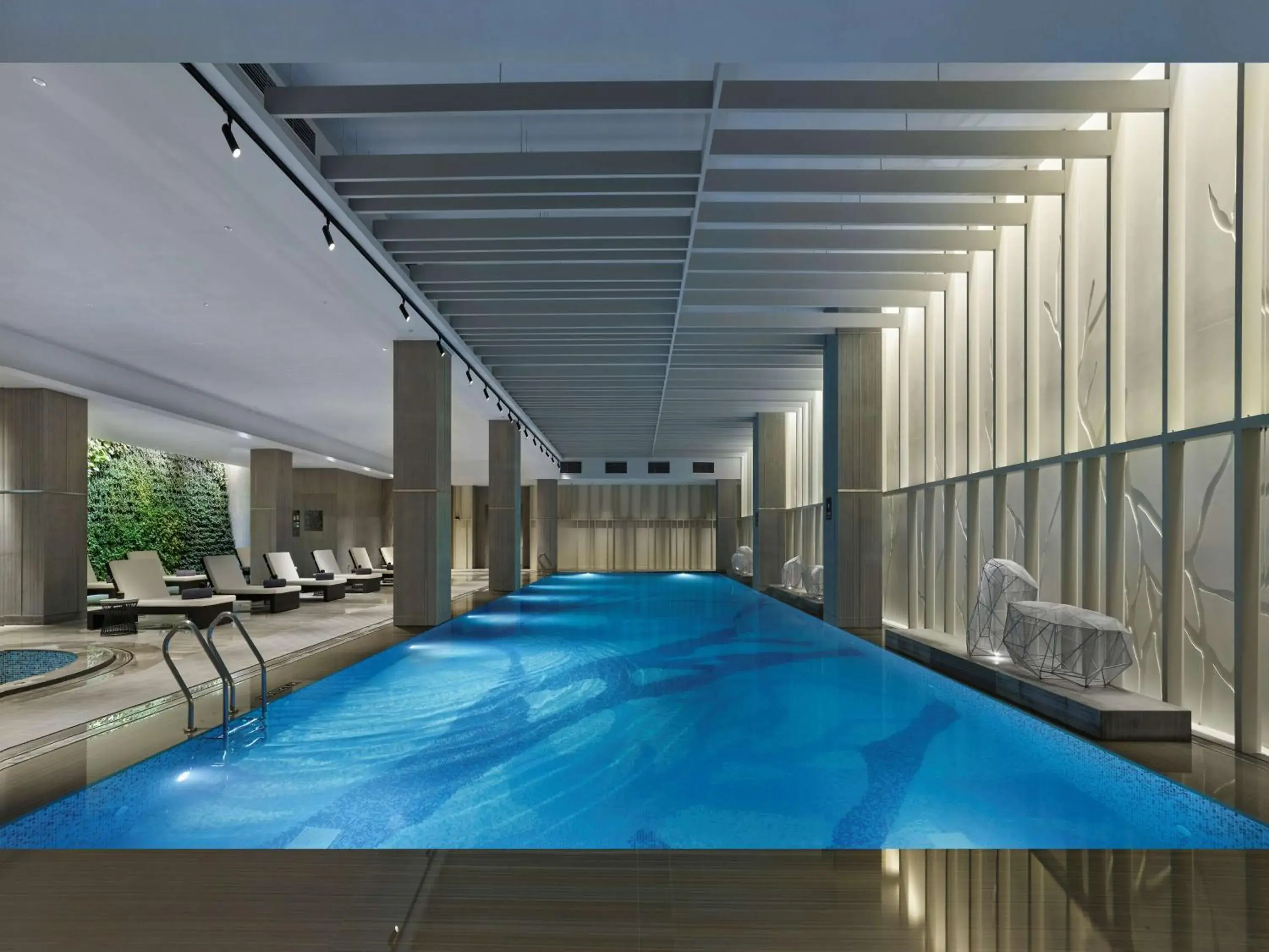 Pool view in Hilton Shanghai Songjiang Guangfulin Pool view in Hilton Shanghai Songjiang Guangfulin