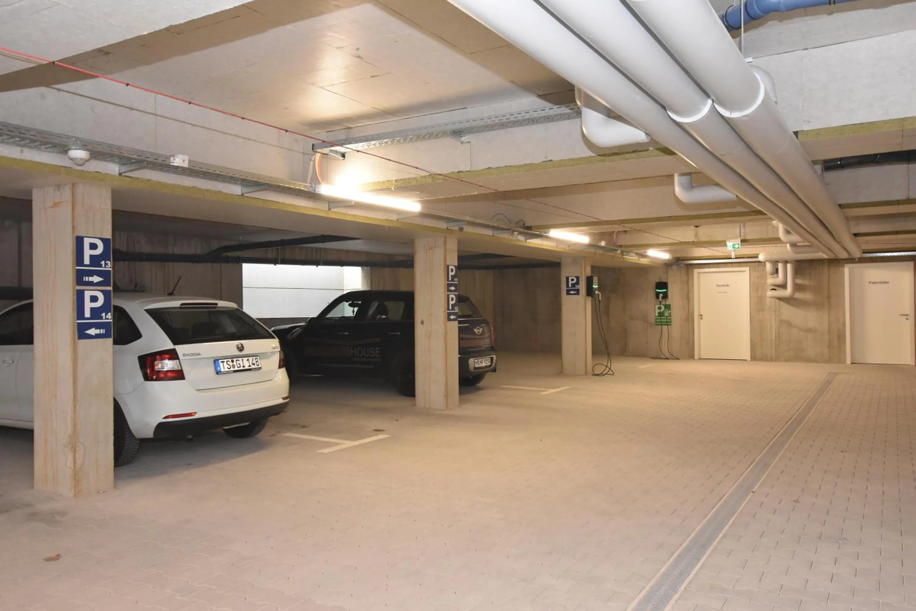 Parking in Boardinghouse Henschelstraße