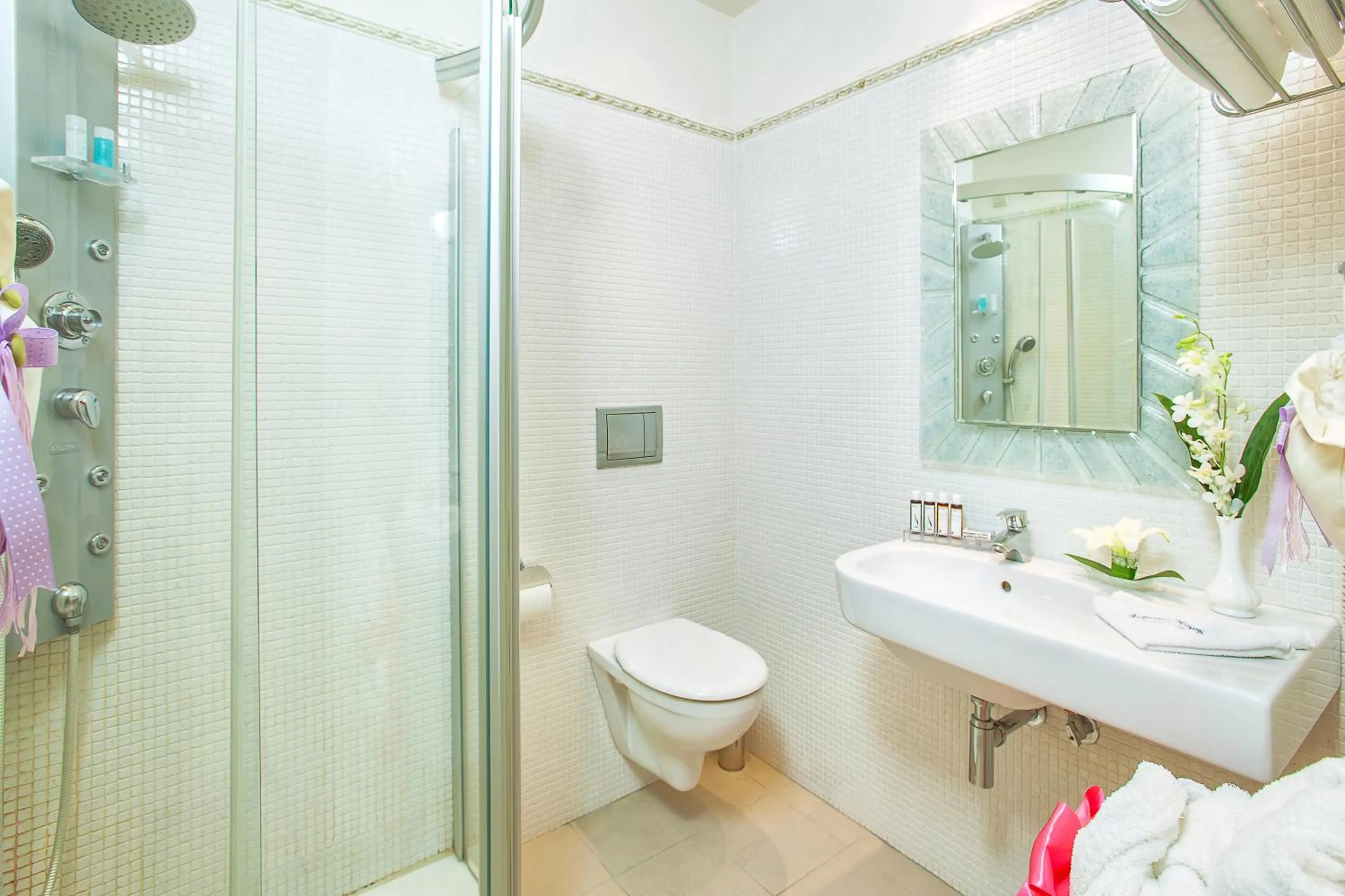 Shower in Archontiko Kymis Boutique Hotel