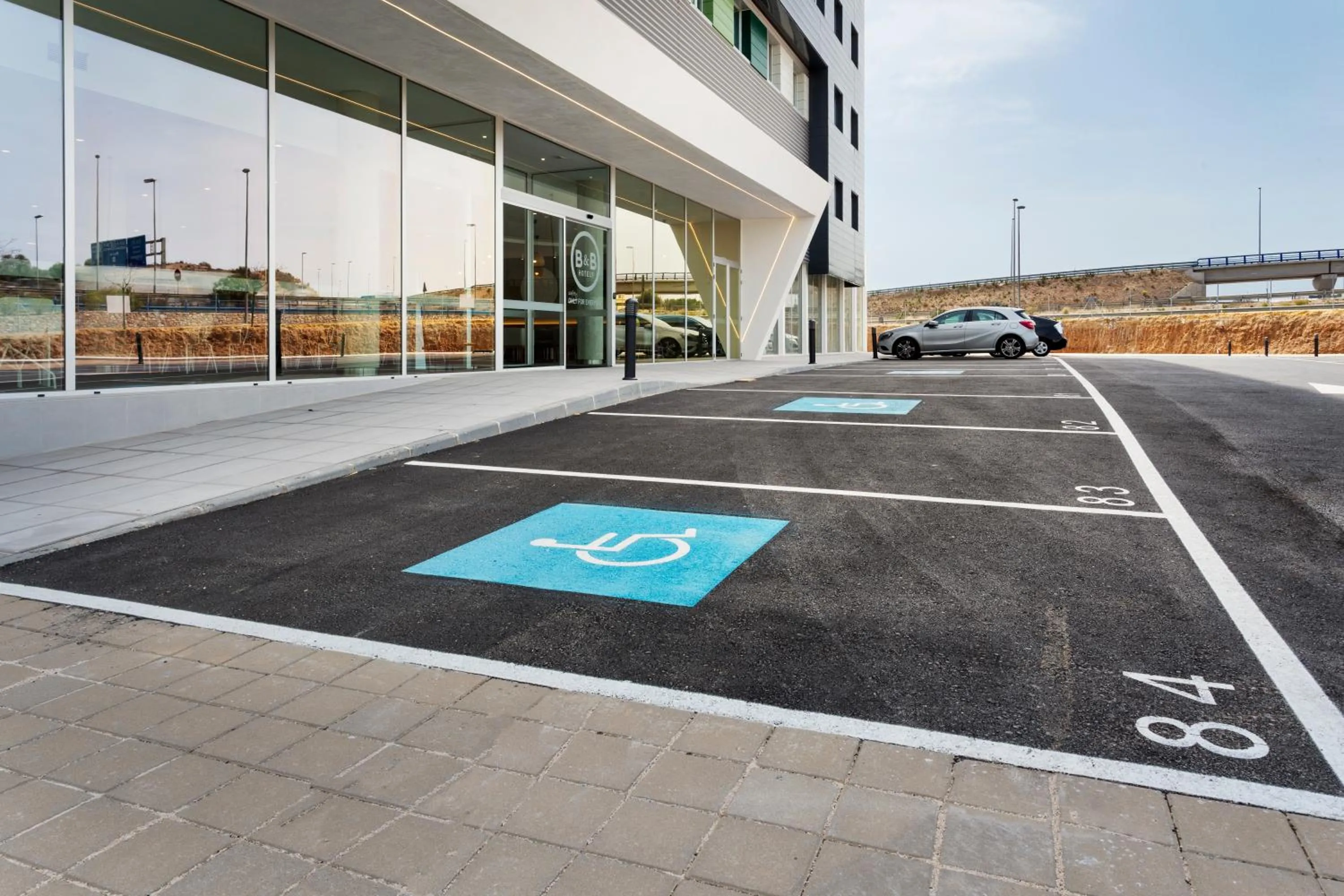 Property building in B&B HOTEL Murcia