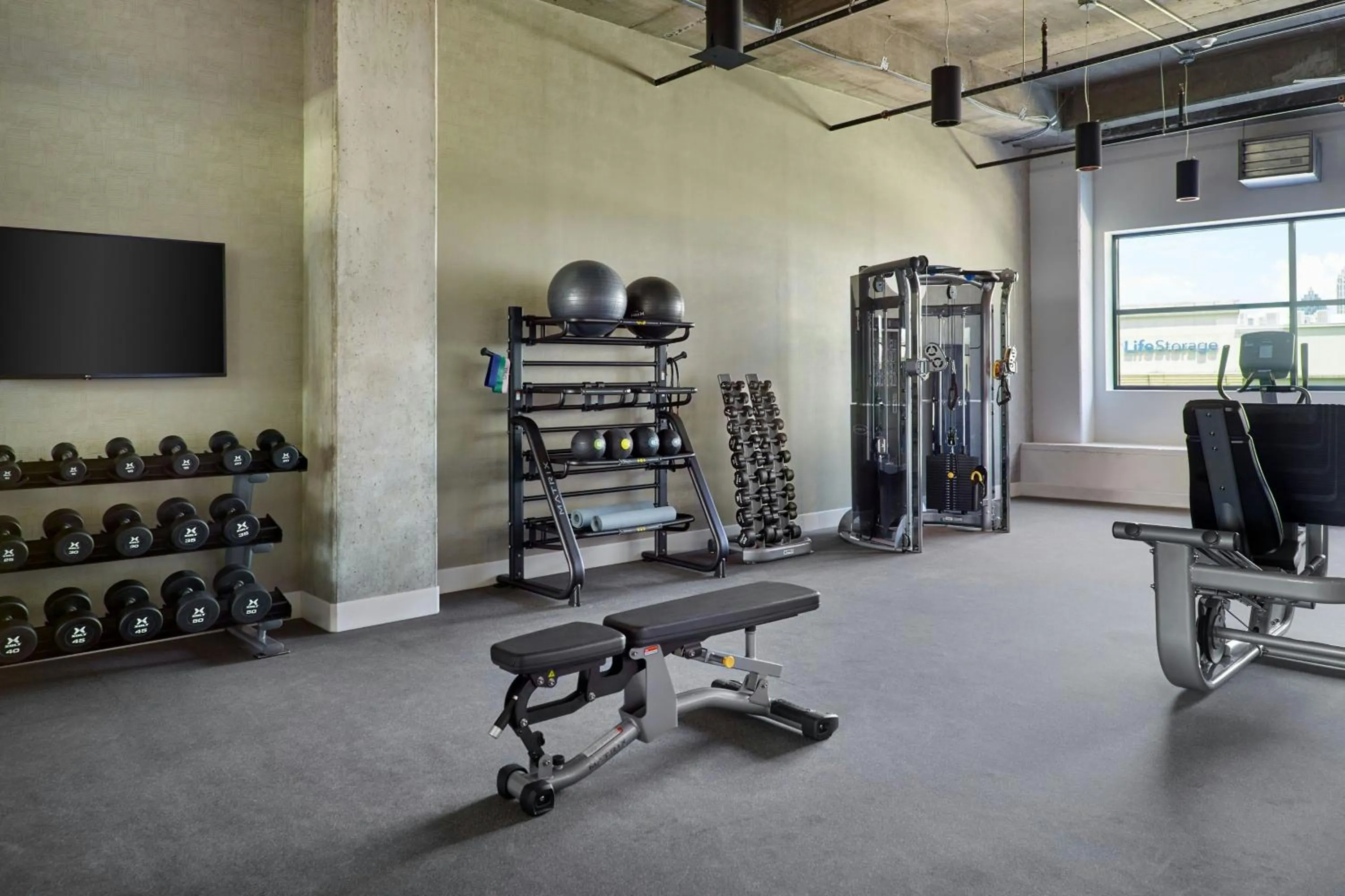 Fitness centre/facilities in Bellyard, West Midtown Atlanta, a Tribute Portfolio Hotel