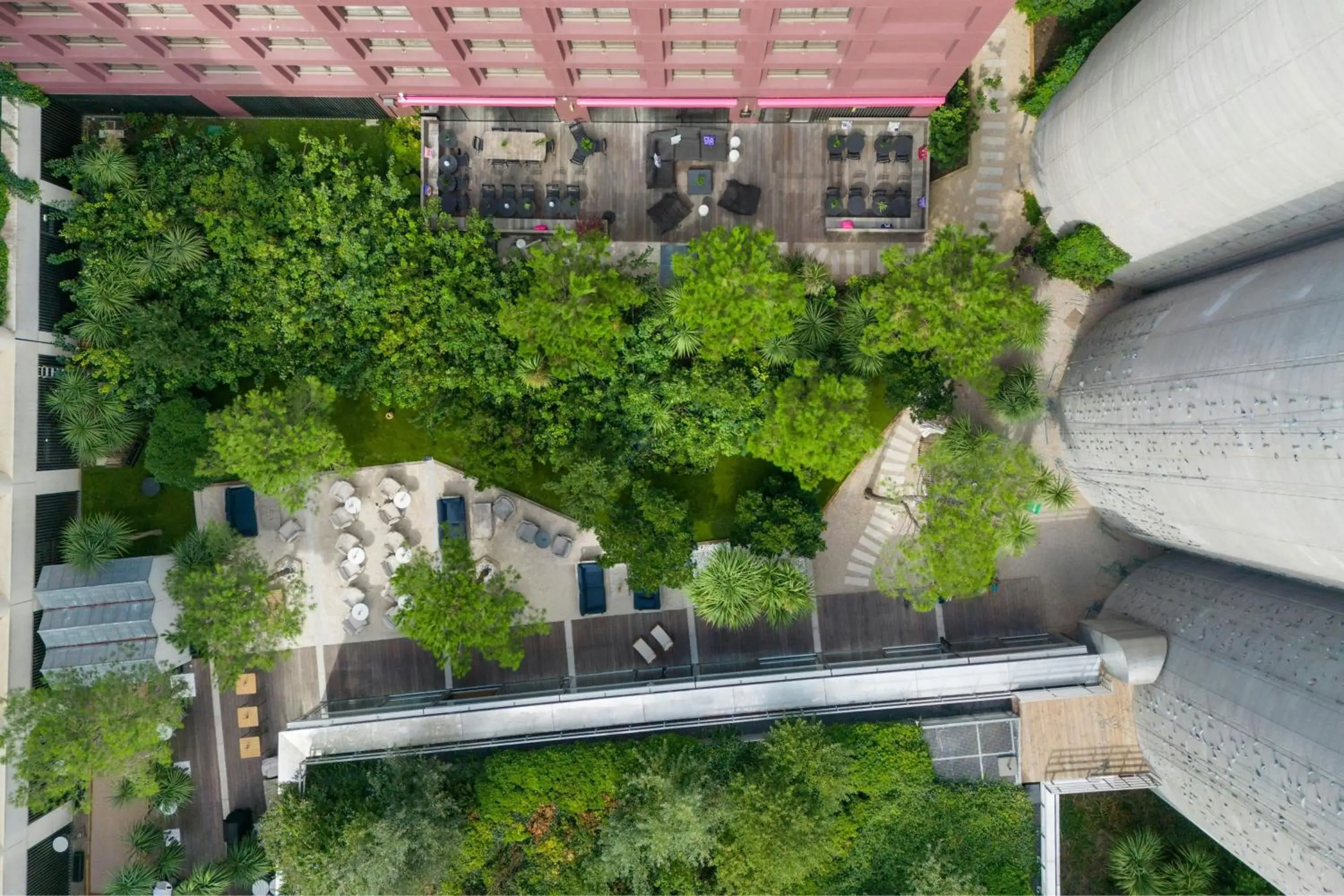 View (from property/room) in Moxy Bordeaux View (from property/room) in Moxy Bordeaux