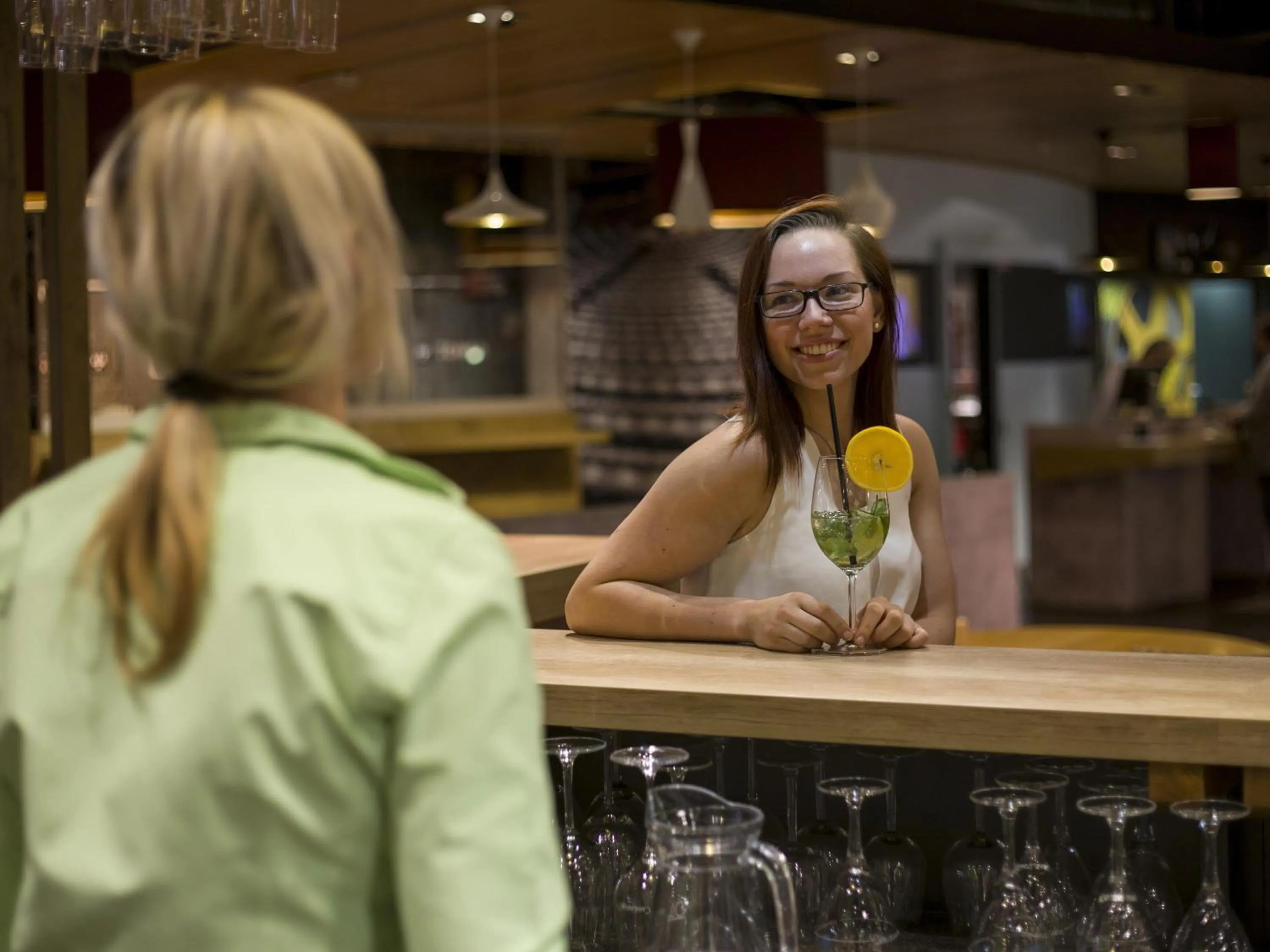 Lounge or bar in Ibis Vienna Airport