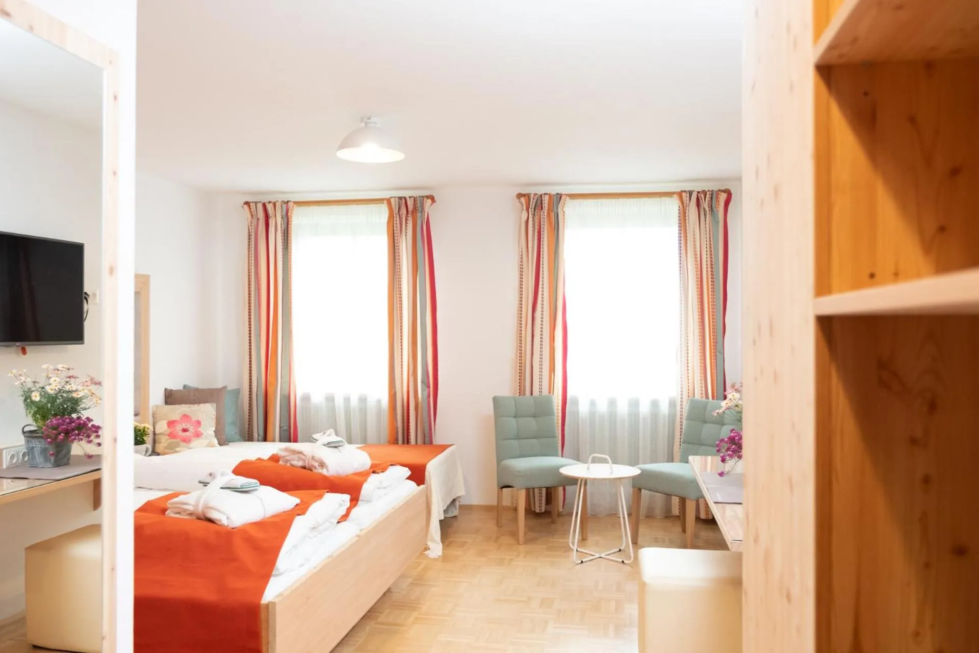 Bed in Santner, Hotel