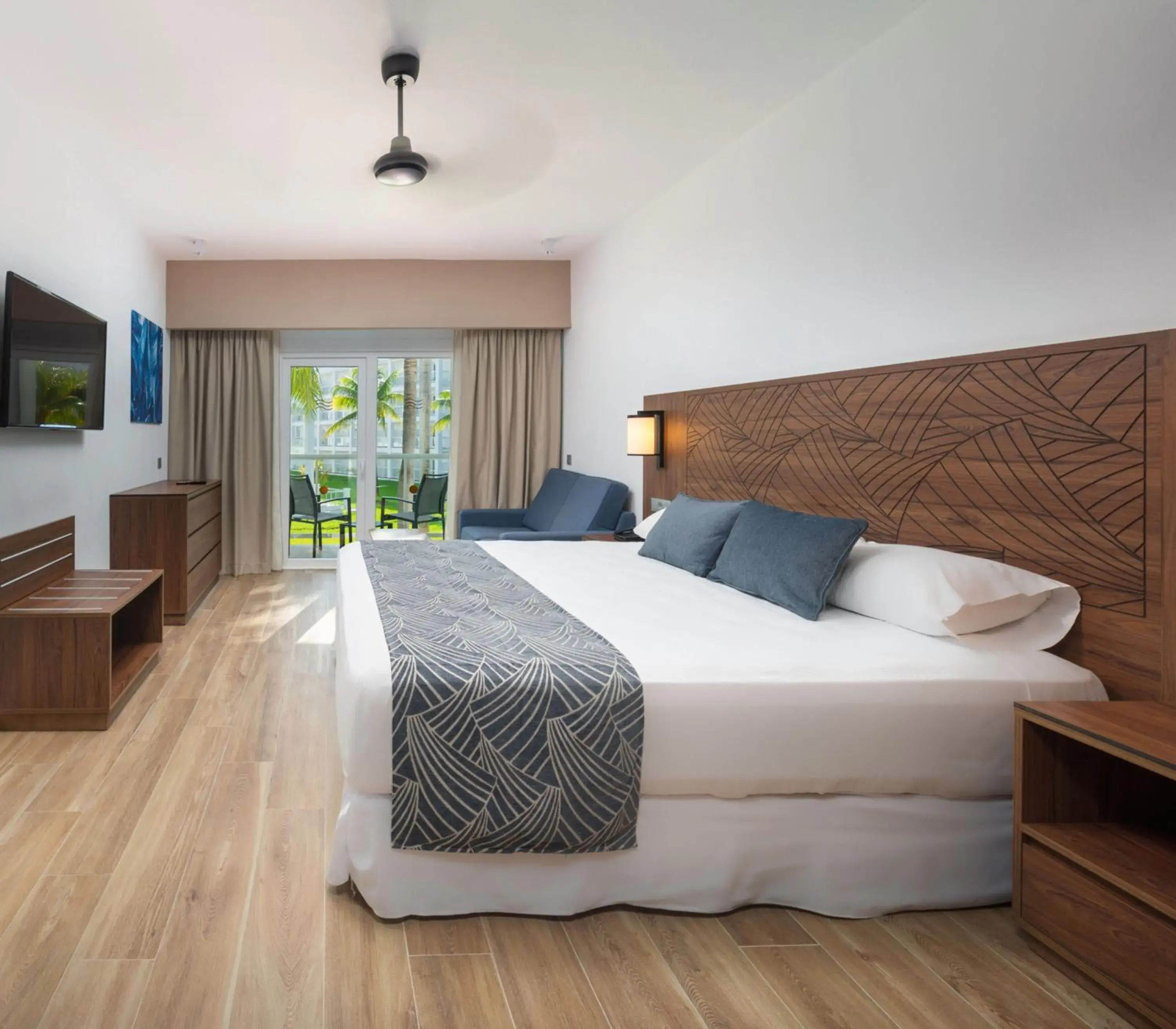 Double Room Garden View - single occupancy in Riu Montego Bay - Adults Only - All Inclusive Double Room Garden View - single occupancy in Riu Montego Bay - Adults Only - All Inclusive