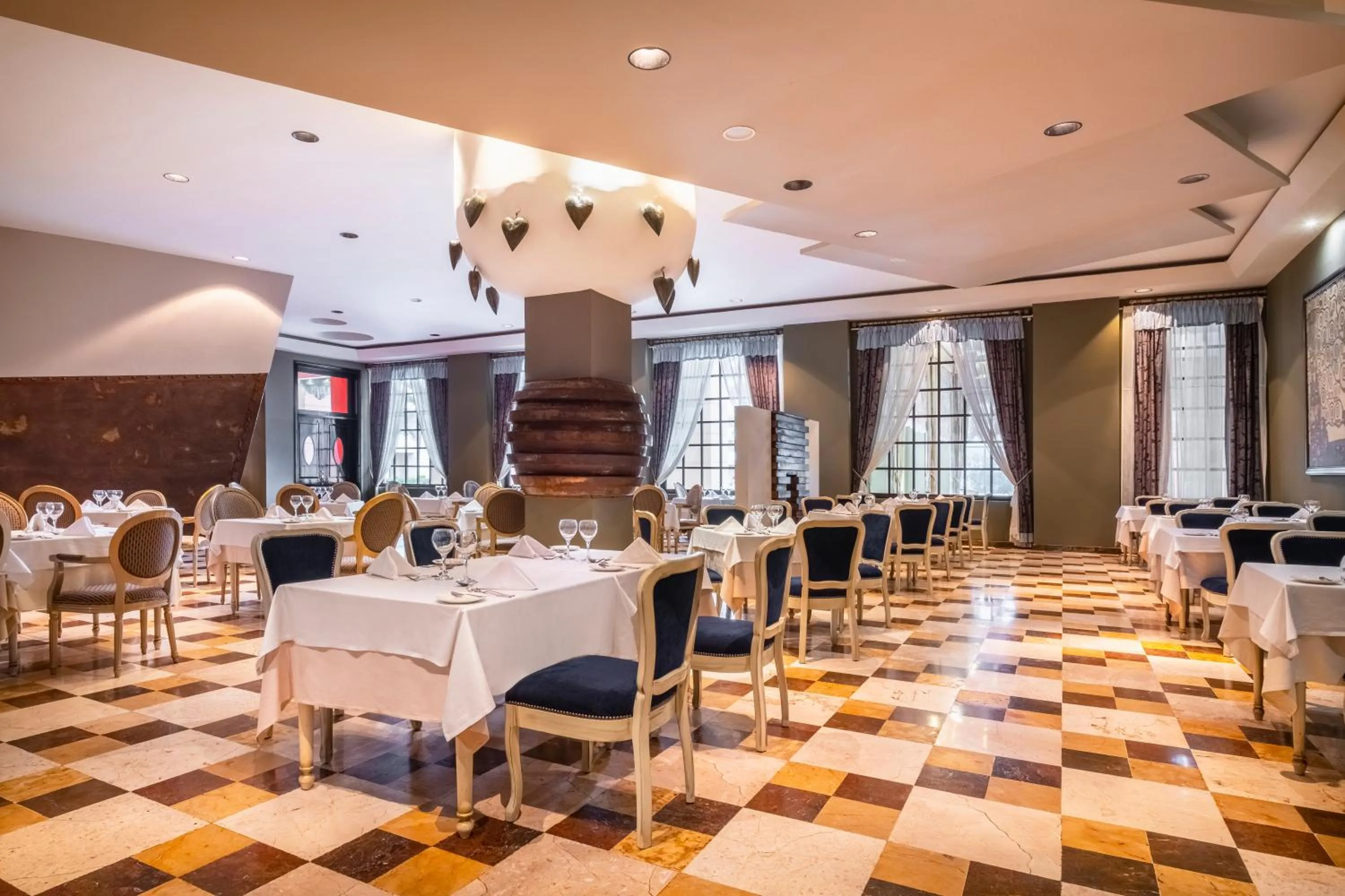 Restaurant/places to eat in Iberostar Selection Rose Hall Suites - All Inclusive