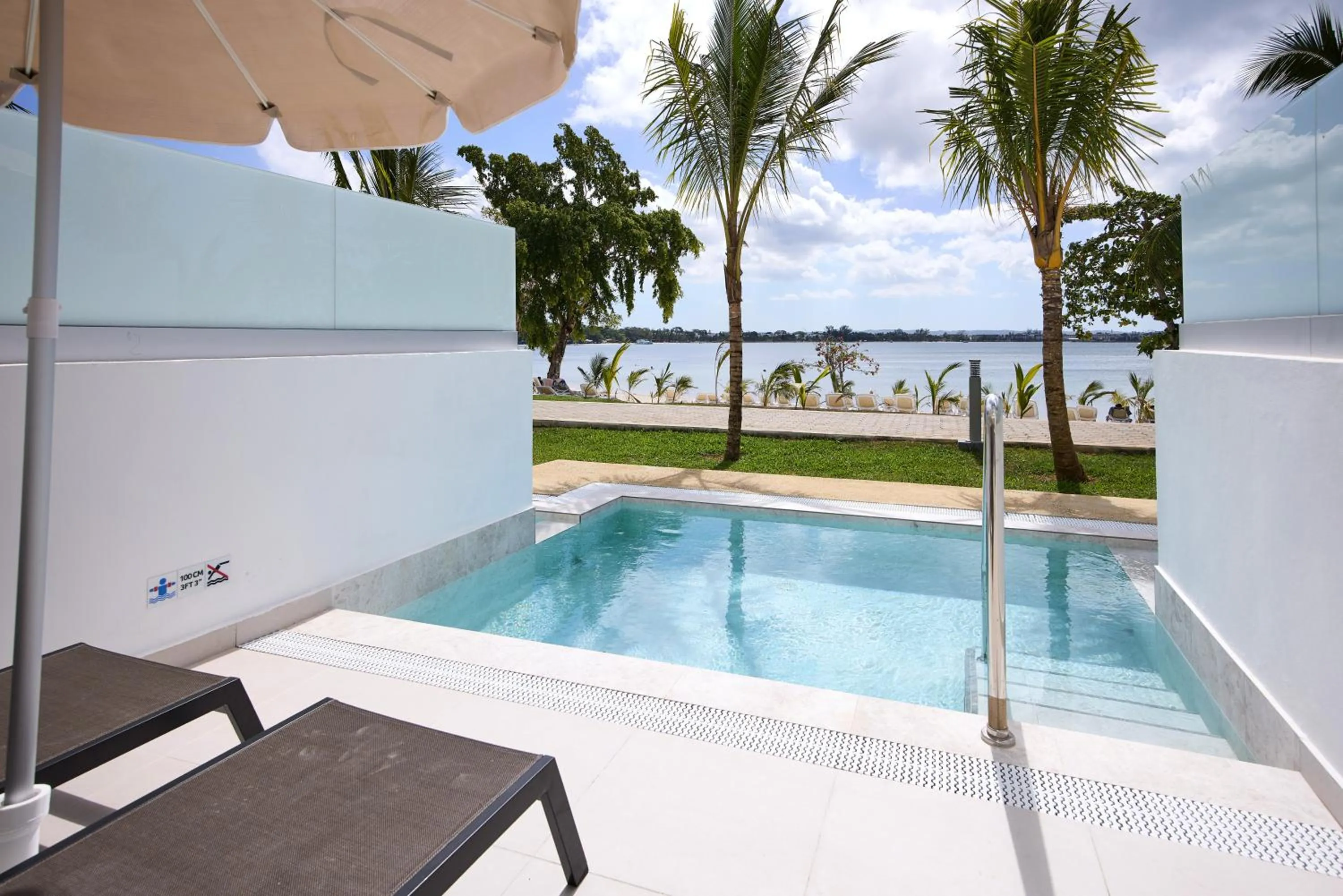 Swimming pool in Riu Negril - All Inclusive