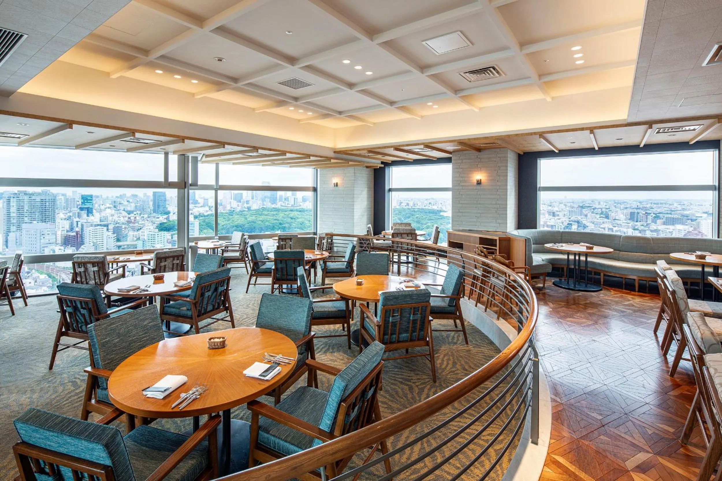 Restaurant/places to eat in Odakyu Hotel Century Southern Tower