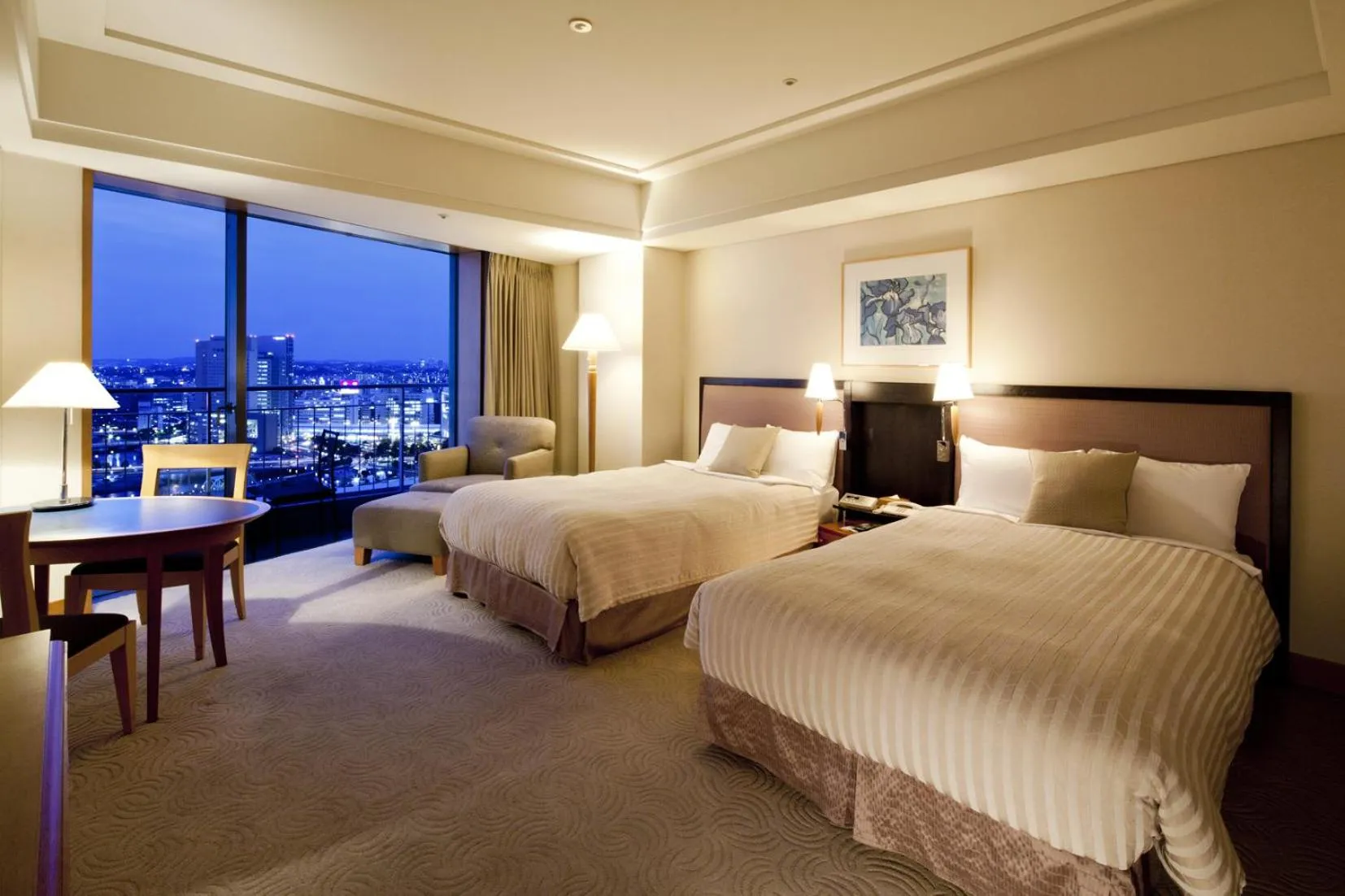Photo of the whole room, Bed in The Yokohama Bay Hotel Tokyu