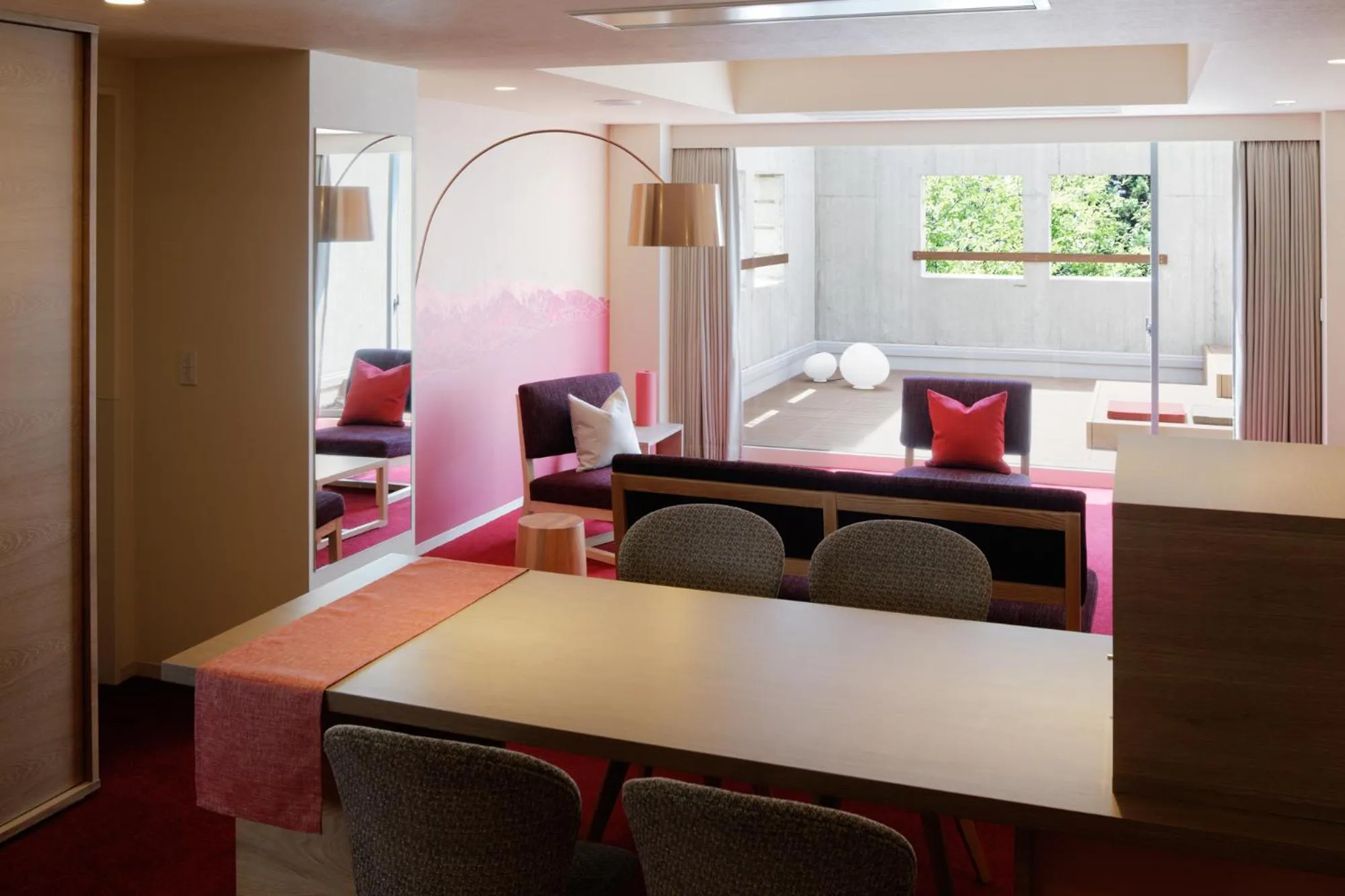 Photo of the whole room in RISONARE Yatsugatake