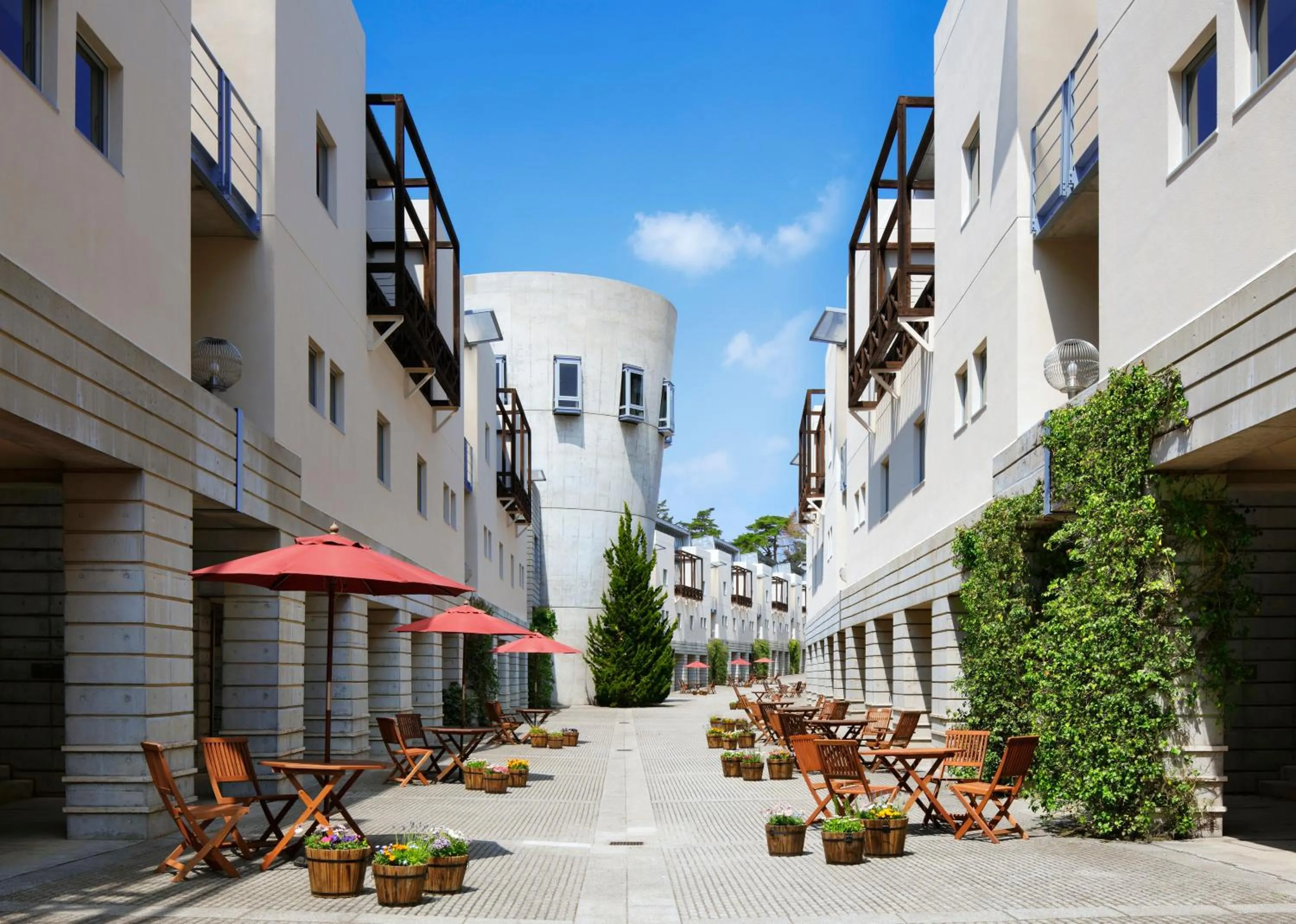 Property building in RISONARE Yatsugatake