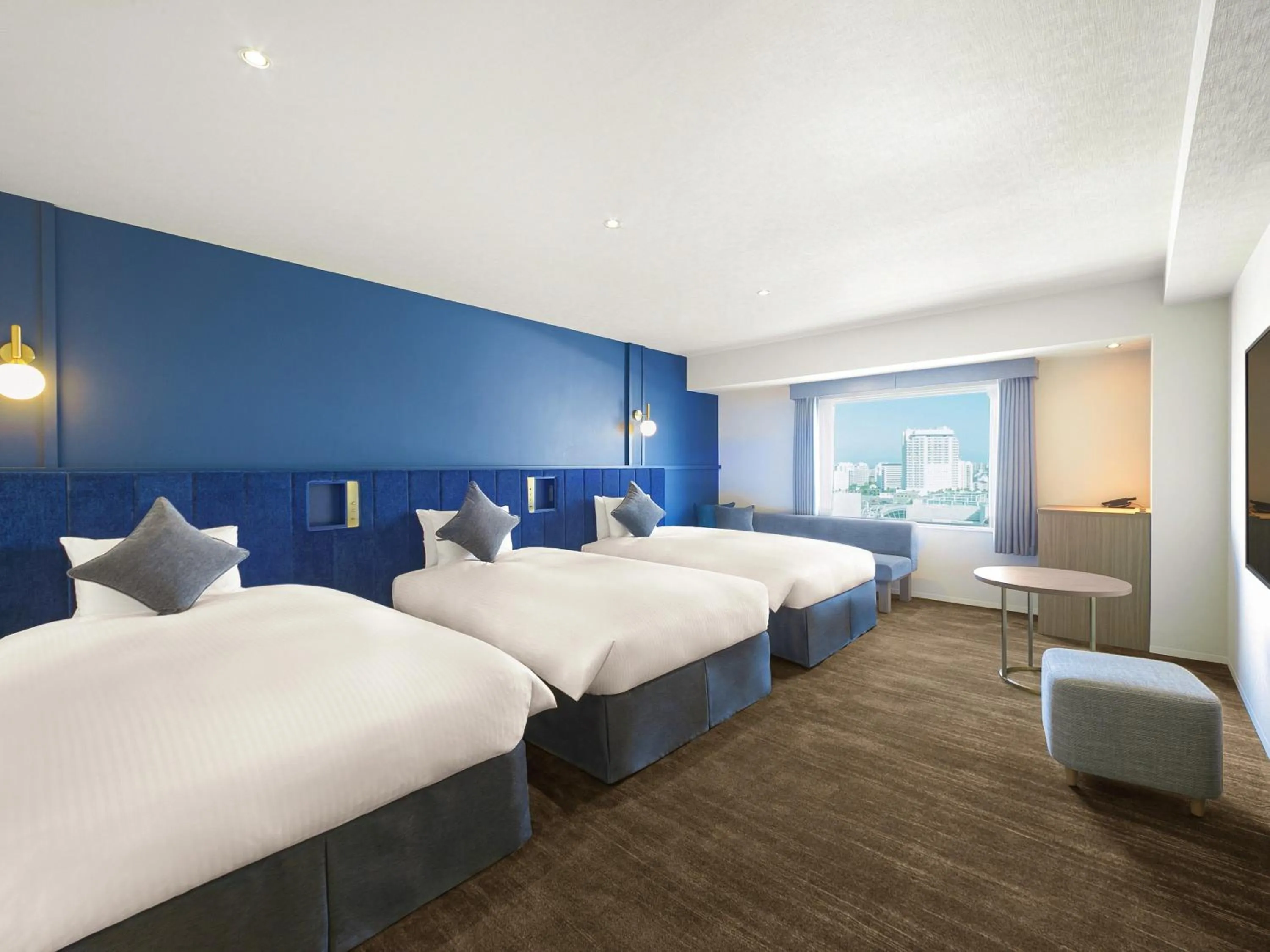 Bedroom, Bed in Oriental Hotel Tokyo Bay