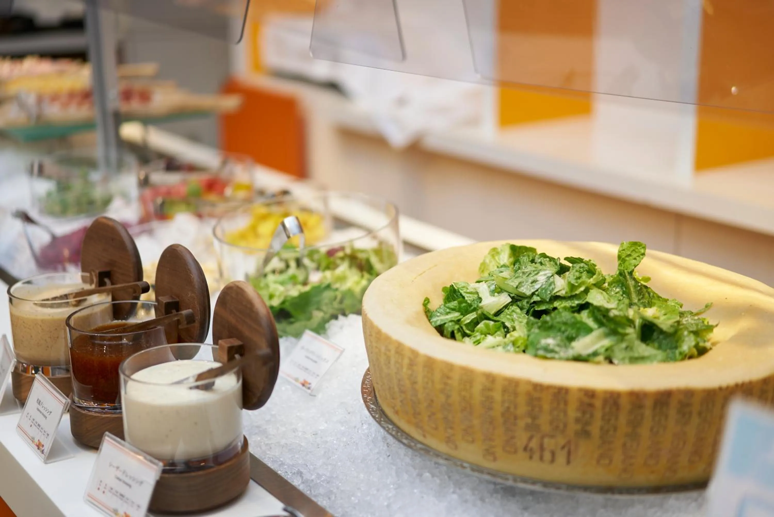 Breakfast in Oriental Hotel Tokyo Bay