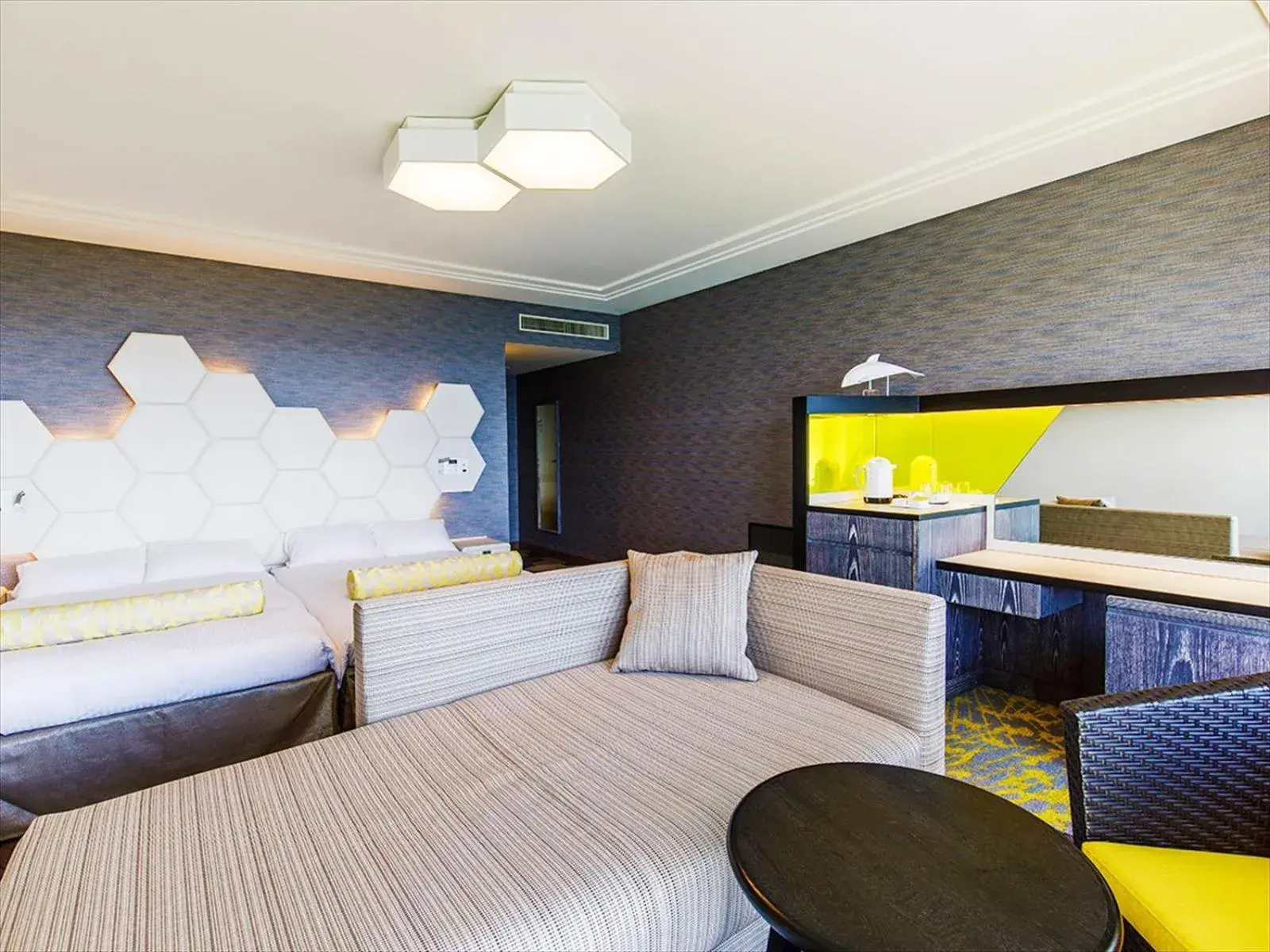 Photo of the whole room, Bed in Laguna Garden Hotel Photo of the whole room, Bed in Laguna Garden Hotel