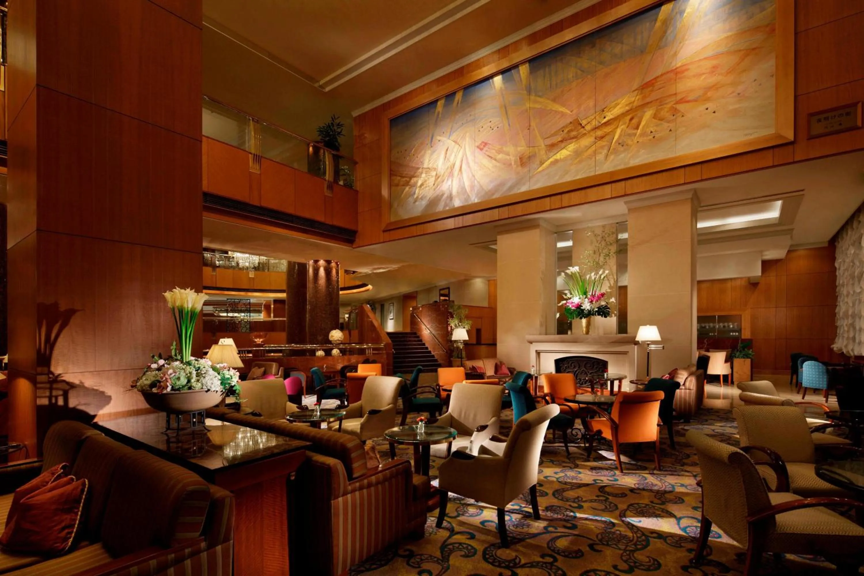 Lobby or reception in Yokohama Bay Sheraton Hotel and Towers