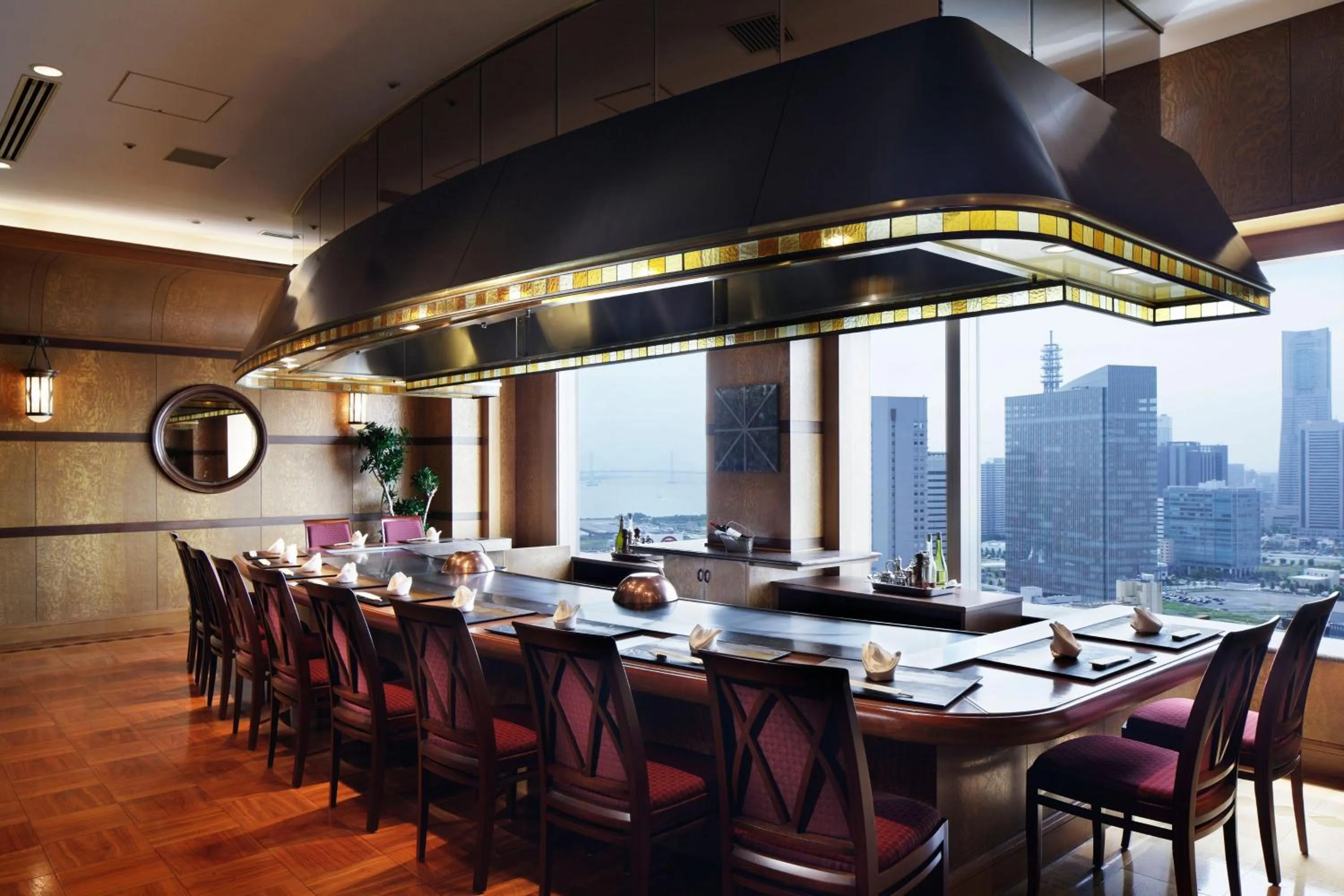 Restaurant/places to eat in Yokohama Bay Sheraton Hotel and Towers