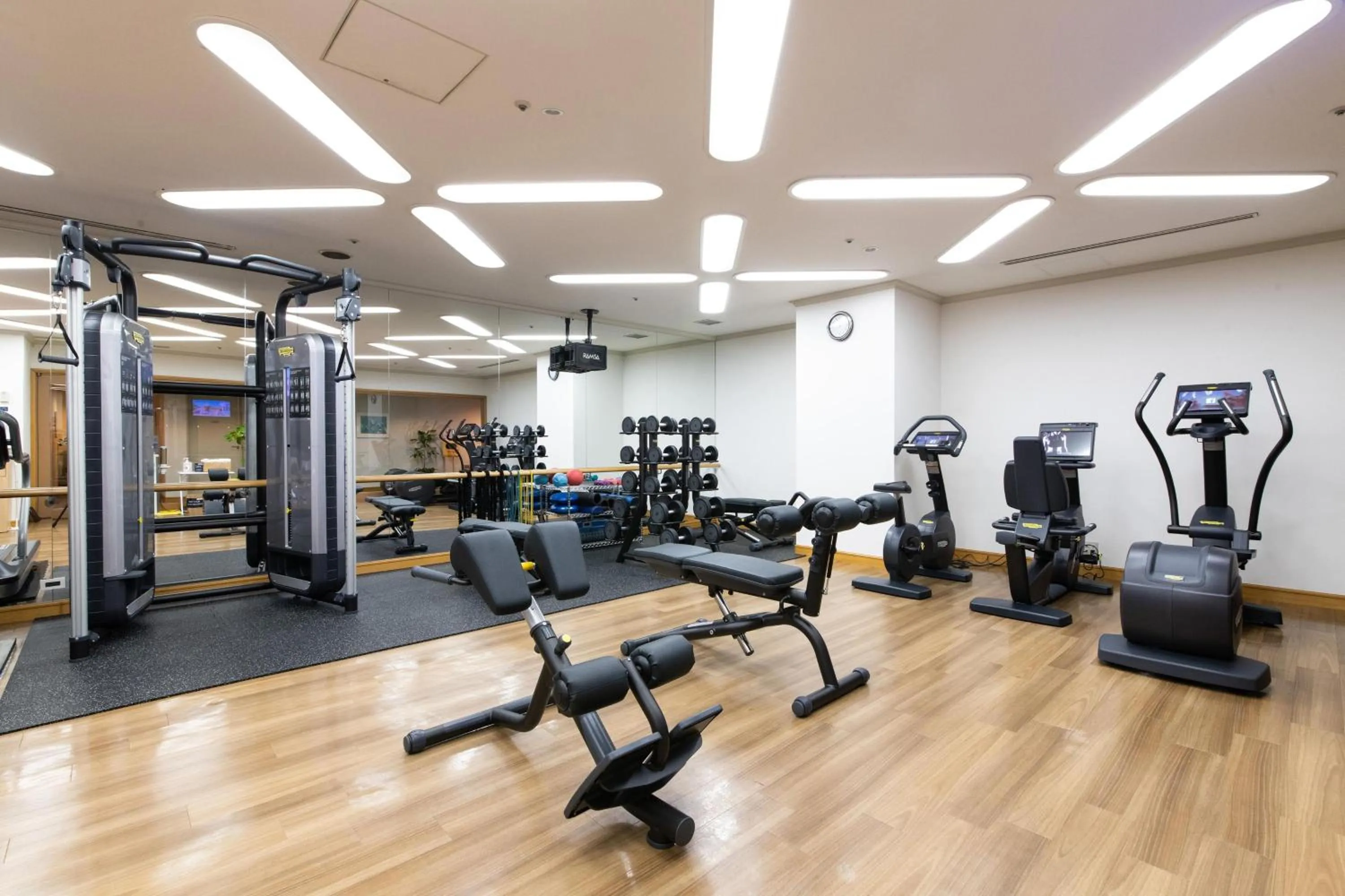 Fitness centre/facilities in Yokohama Bay Sheraton Hotel and Towers