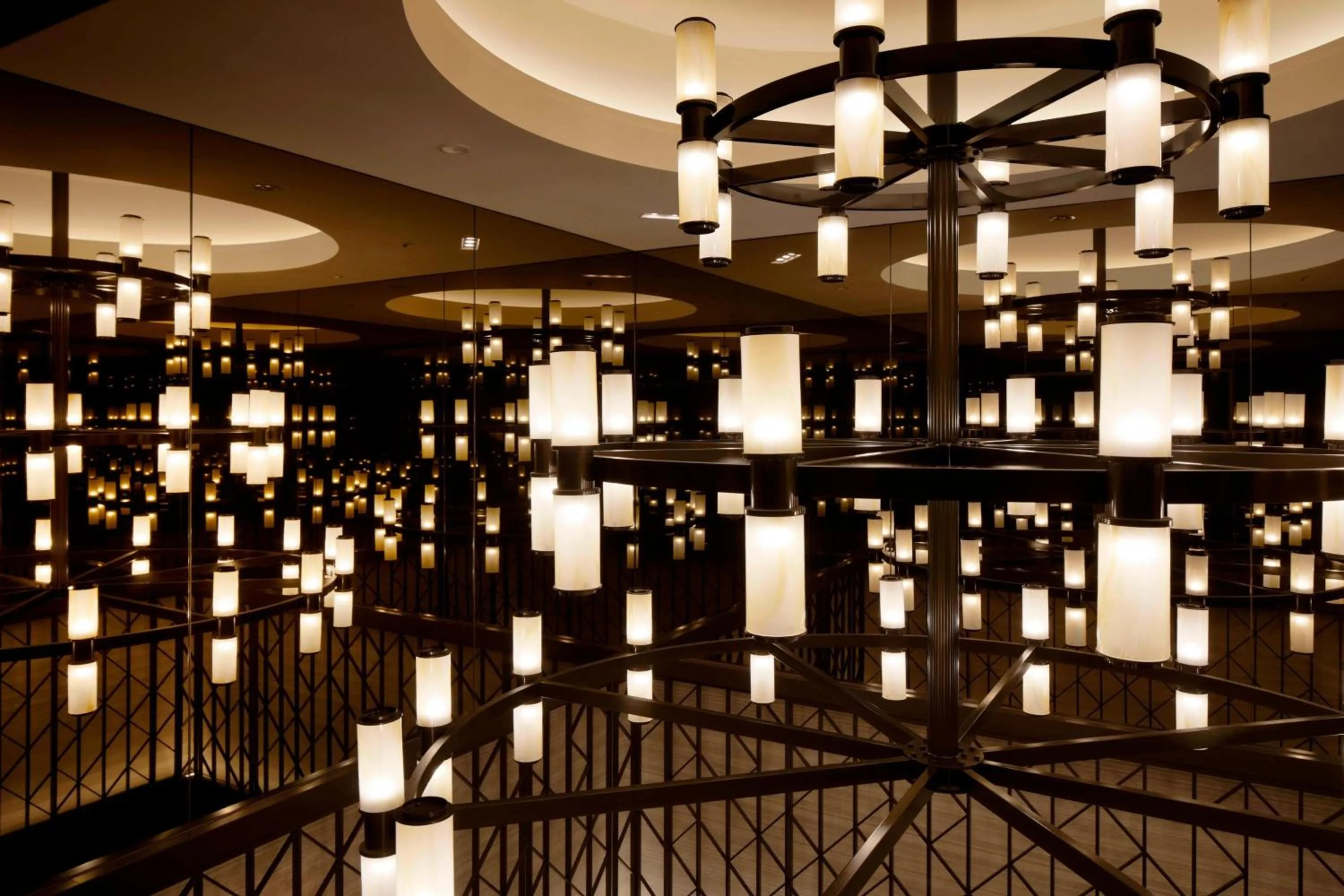 Lounge or bar in Yokohama Bay Sheraton Hotel and Towers