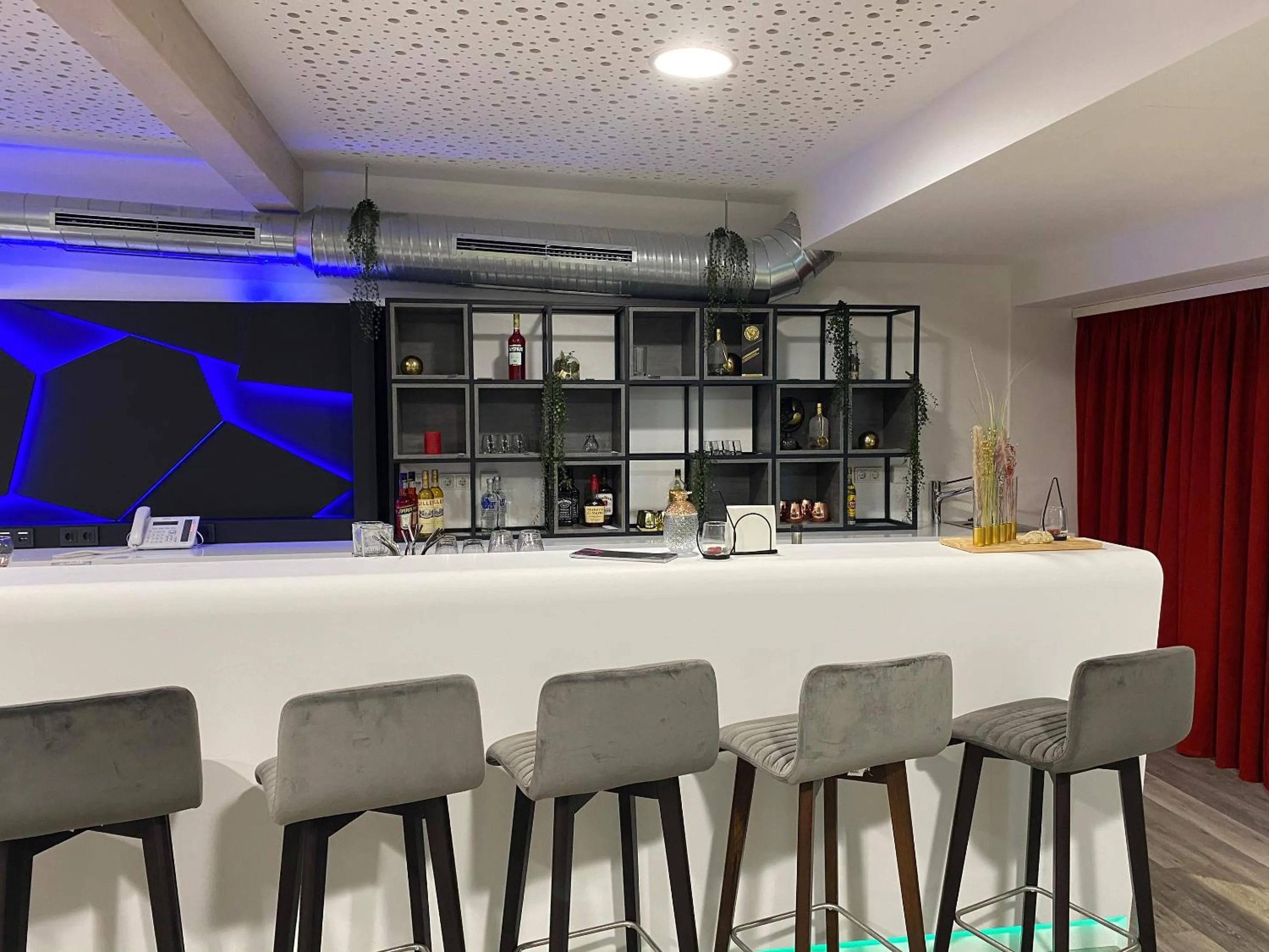 Lounge or bar in DORMERO Hotel Deggendorf